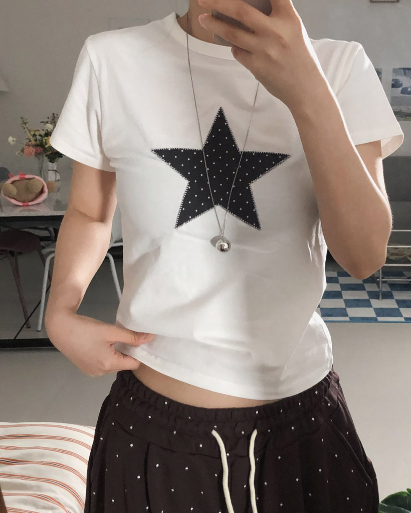 ドットスターステッチクロップド半袖Tシャツ | ファッション通販サイト