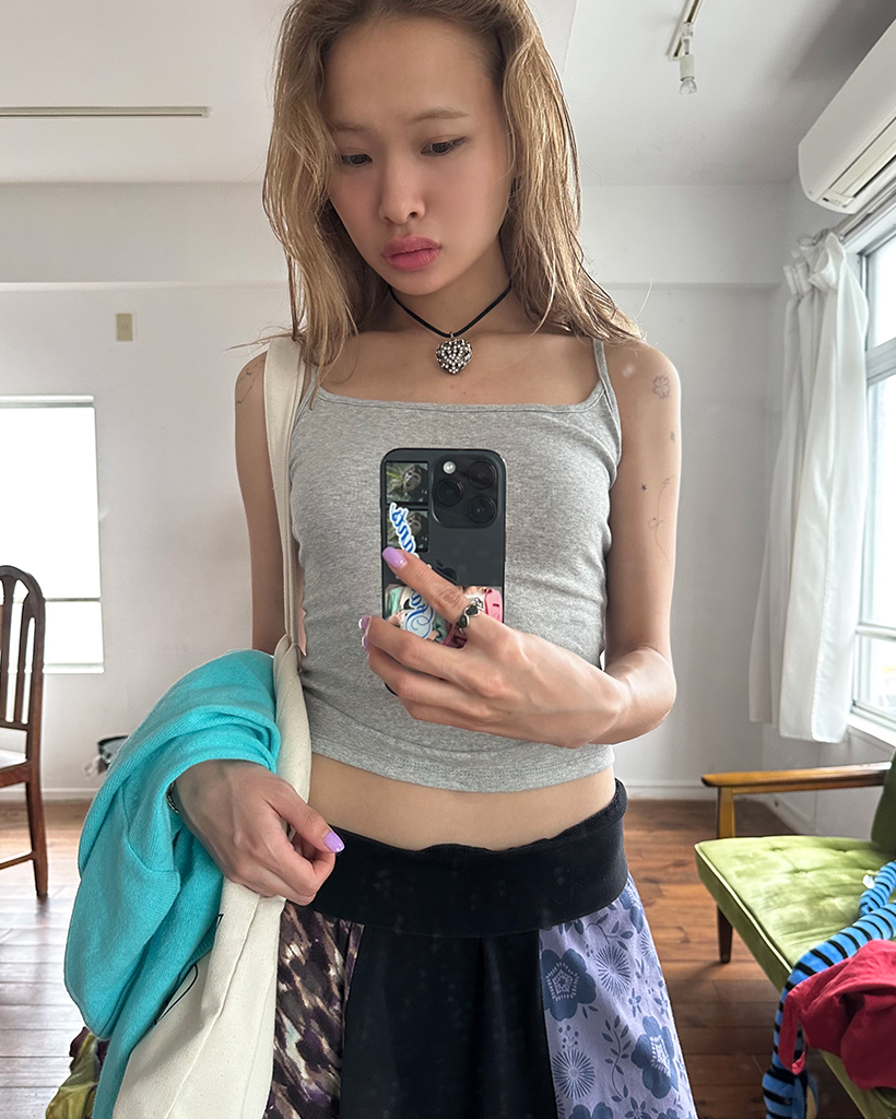 バトーネックセミクロップドキャミソール