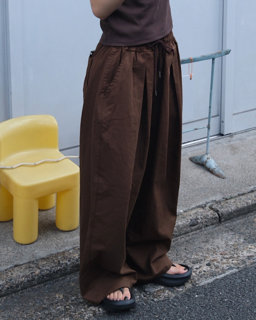 ラムネ　バルーンパンツ　コットンツイル　ライトベージュ コットンタイプライターバルーンパンツ
