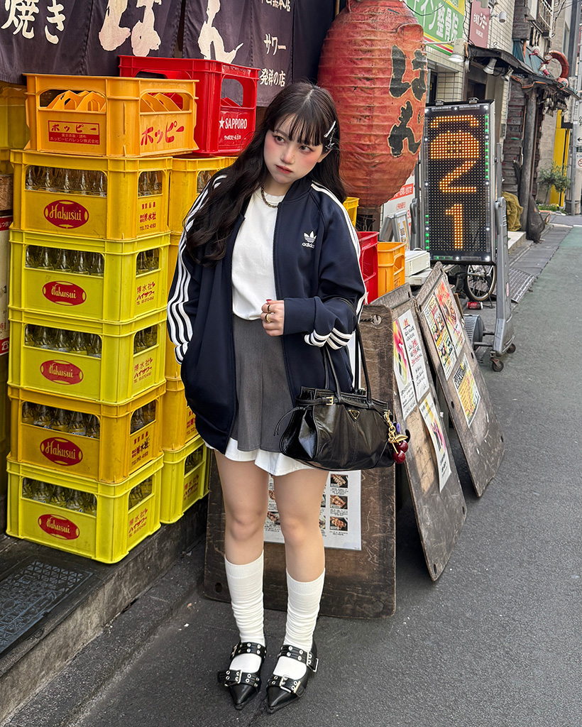 【関税込み】JUNEYEN タン レイヤード ミニスカート JUNEYENのタン レイヤード ミニスカートがセール中