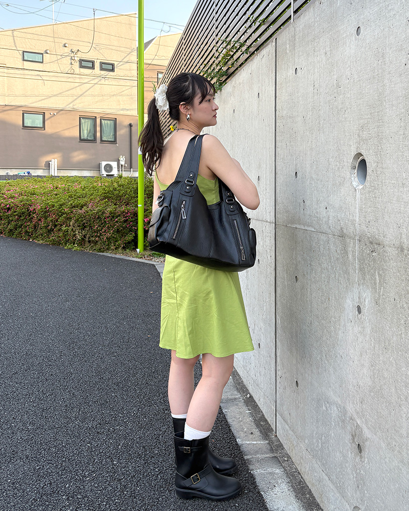 新品　ShinaTeqru シナテル　ショルダーバッグ 新品 ShinaTeqru シナテル ショルダーバッグ デイレットナイロン