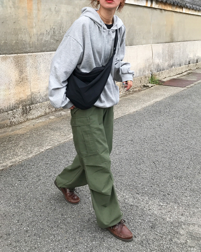 ベーシックジップパーカー | ファッション通販サイト NUGU