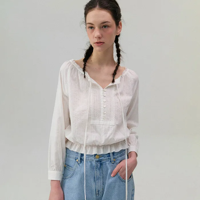 [K-POPアイドル着用] Pleatib Blouse_White