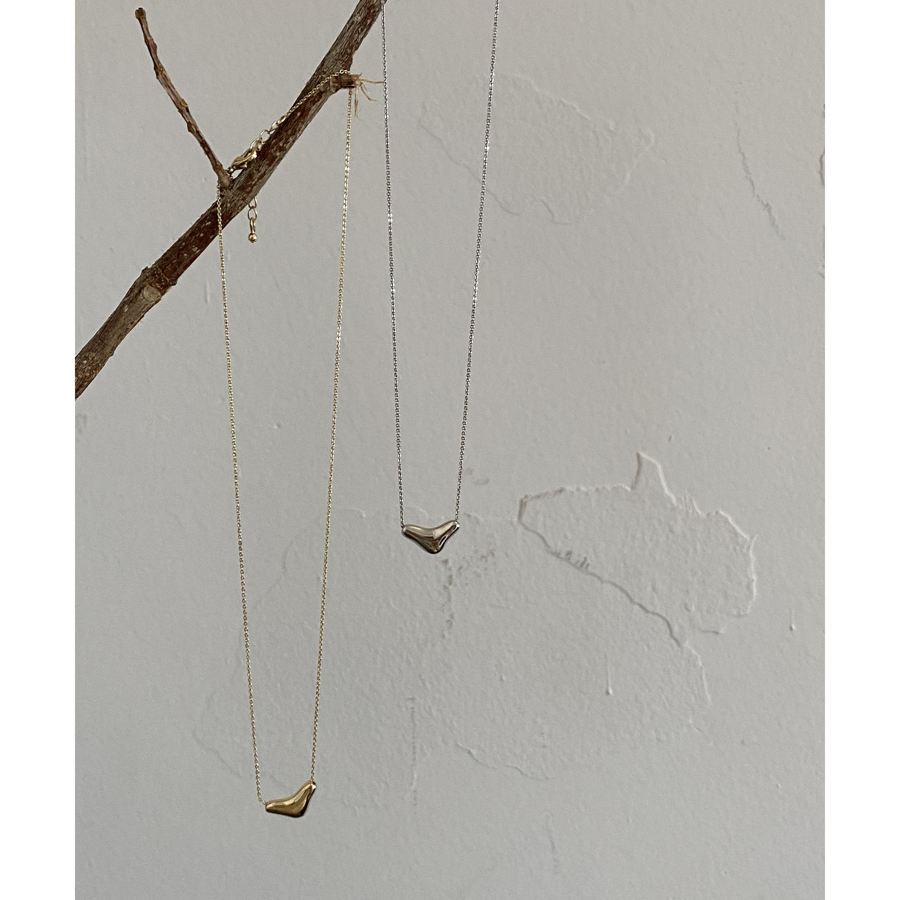 LIBALF モアサナイトネックレス　トライアングル MOISSANITE NECKLACE –TRIANGLE–