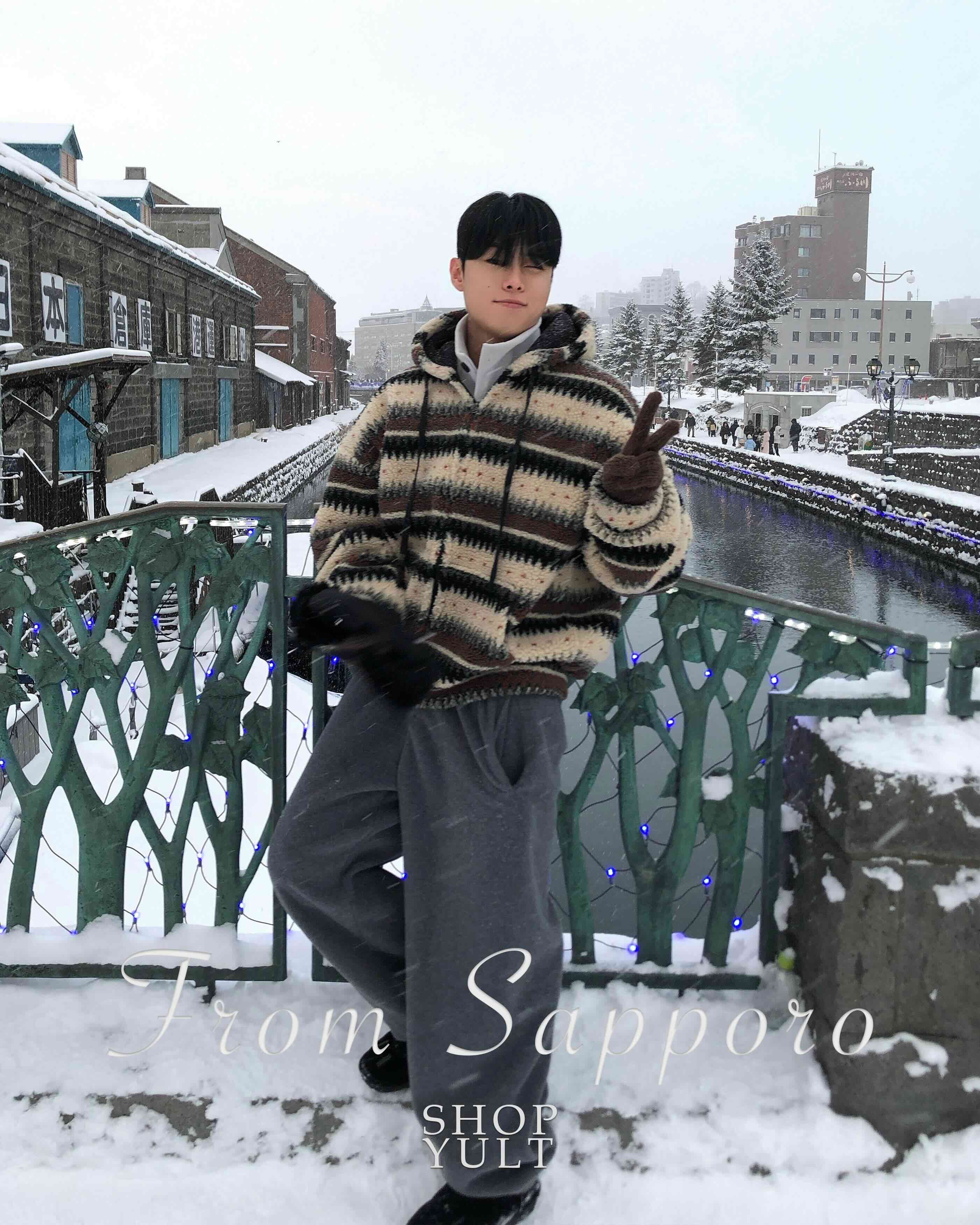 (3color)エスニックボアジップアップパーカー