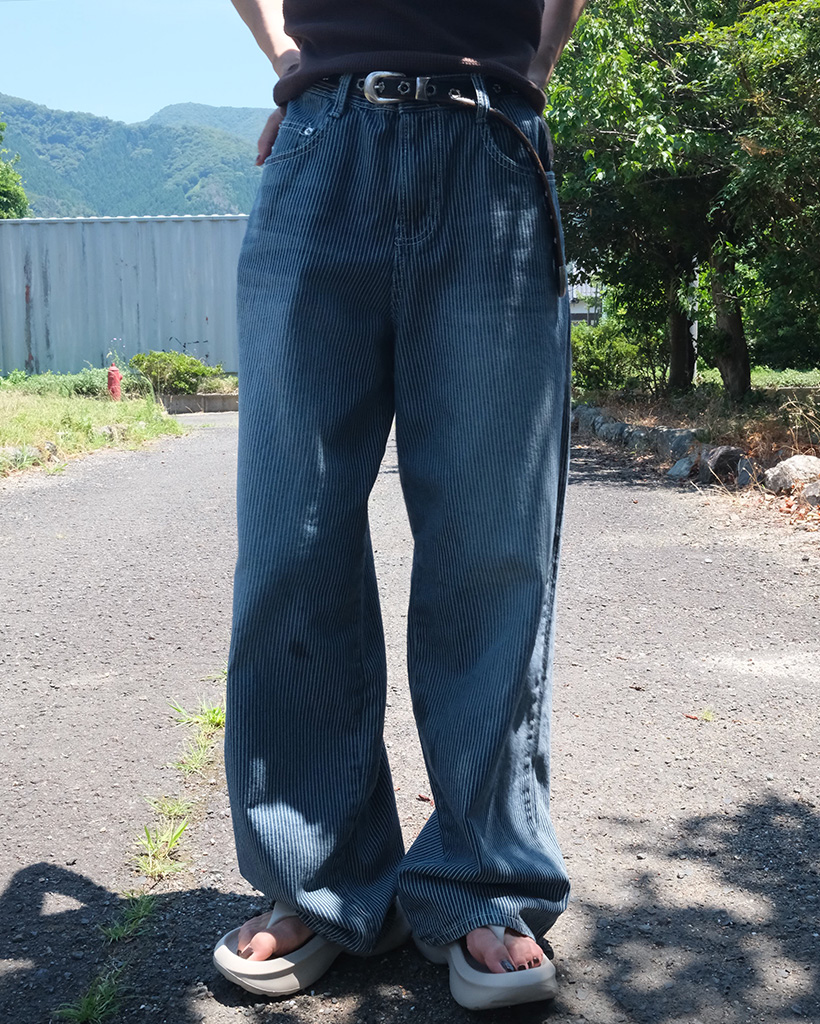 needles ストライプデザイン サルエルパンツ デニム needles ストライプデザイン サルエルパンツ デニム