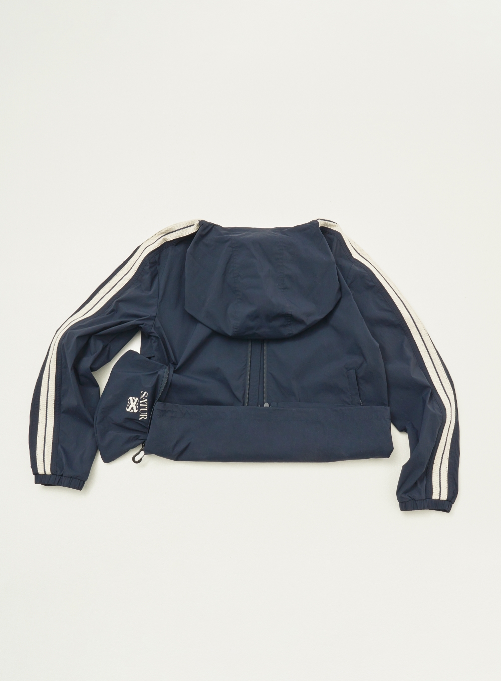 【SATUR】 (W) Lawton Packable Windbreaker / 追跡付 Lawton Packable Windbreaker - Black | ファッション通販サイト