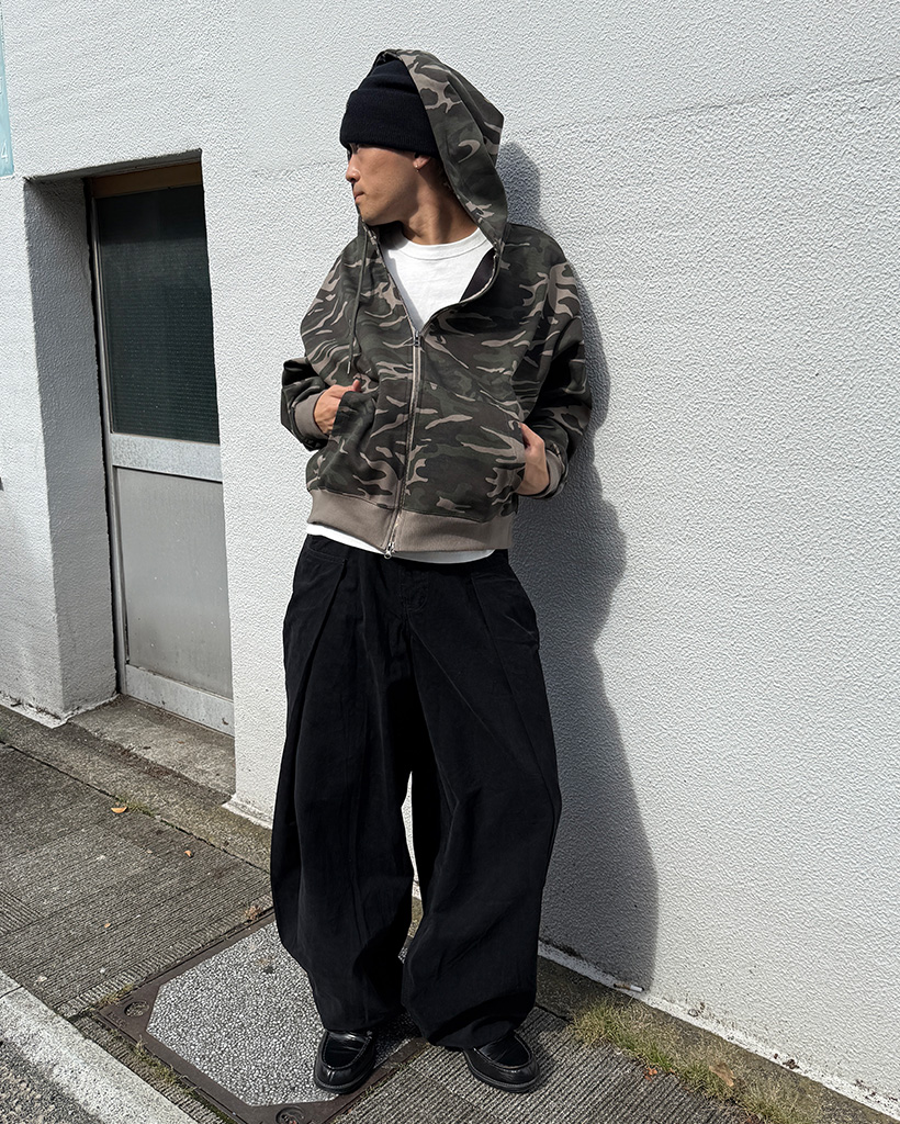 vuori ダークカモフラージュ フード付きジャンパー L vuori ダークカモフラージュ フード付きジャンパー L ジャケット・アウター