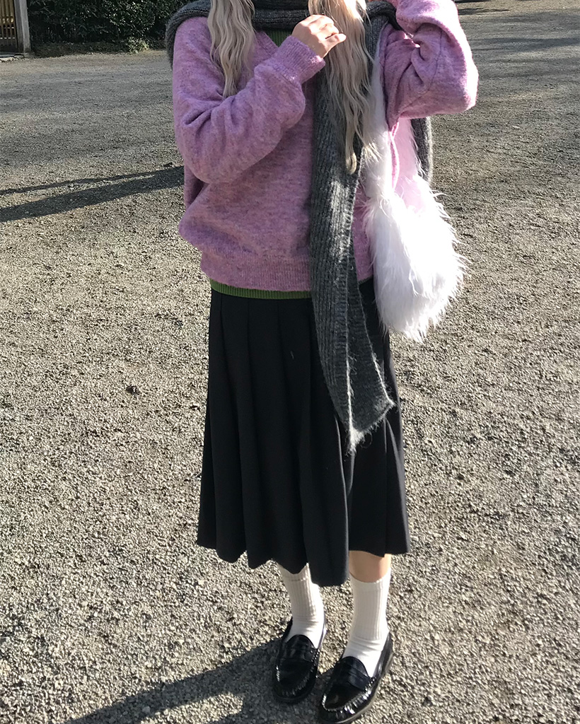 プリーツミディスカート