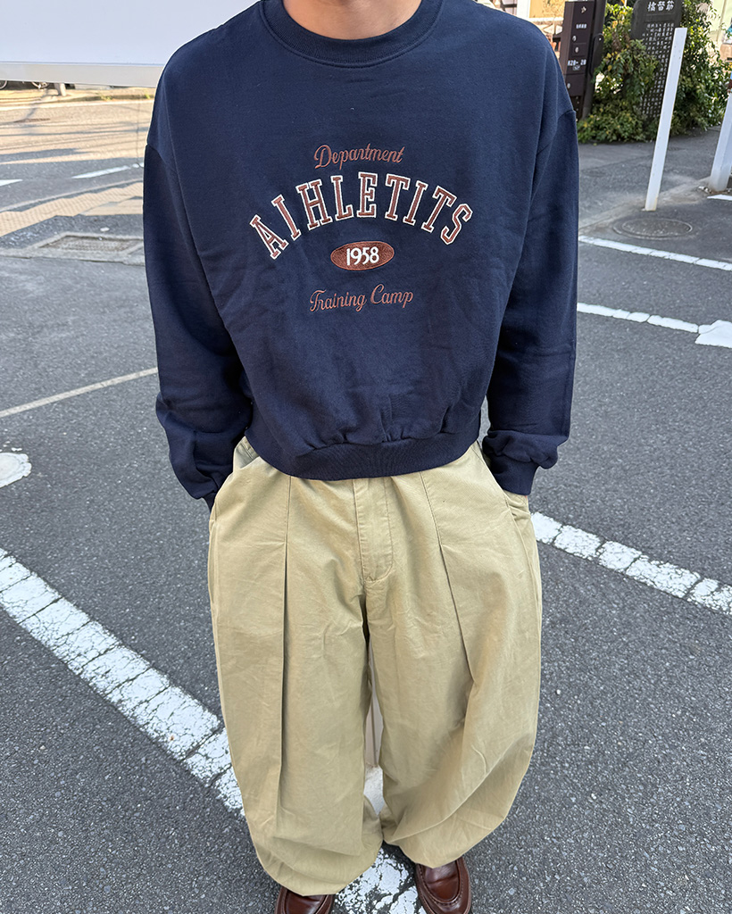 オーバーサイズクロップドスウェット | ファッション通販サイト NUGU