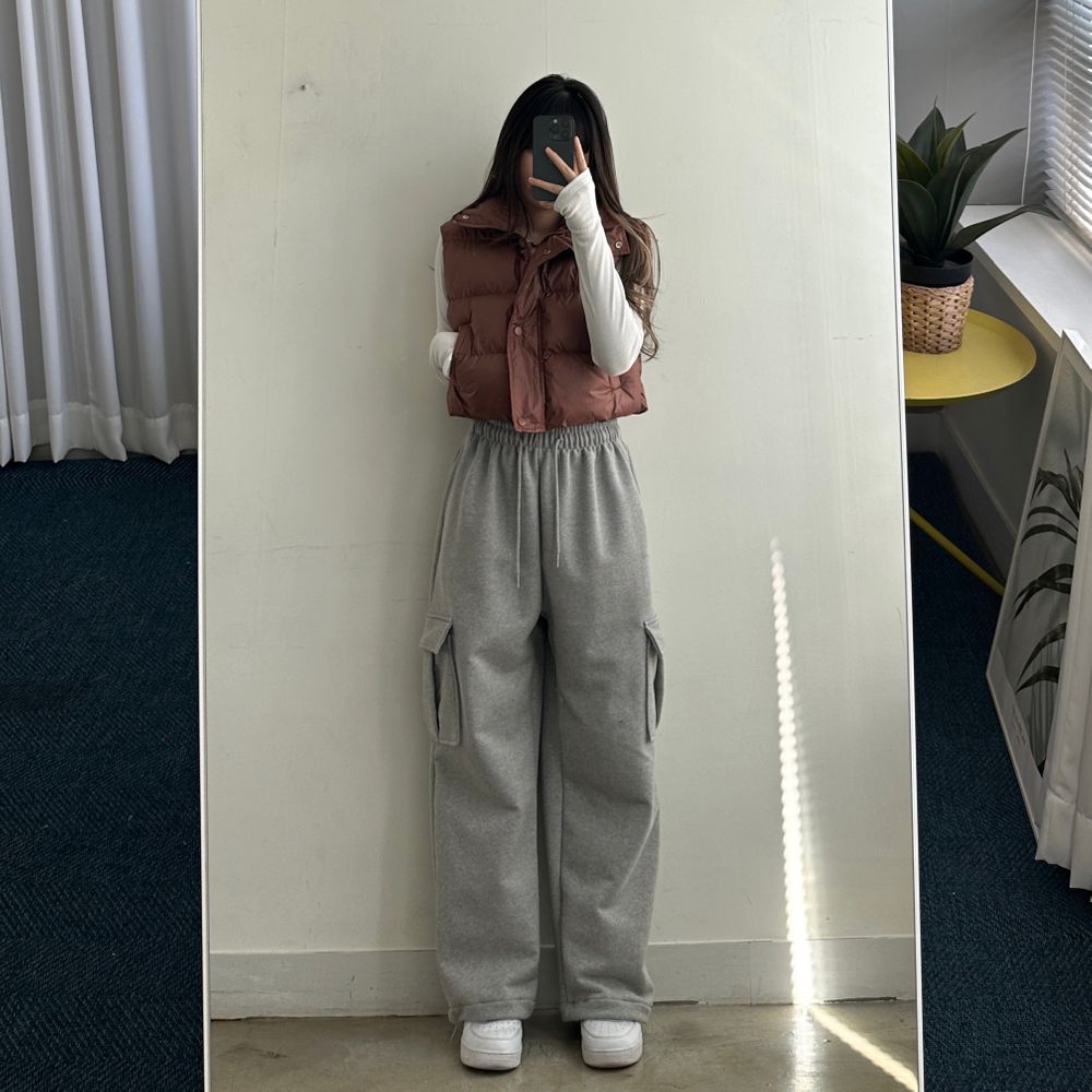 ■韓国■ ダウンベスト クロップ丈 ハイネック LooseFit 全3色 ハイネッククロップドベストダウン | ファッション通販サイト NUGU