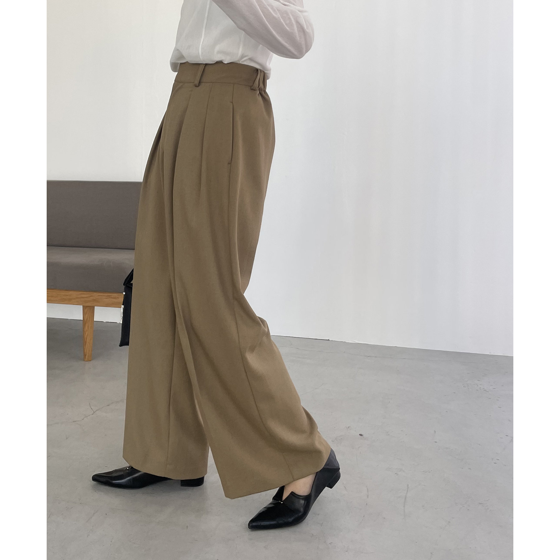 LEMAIRE レッド ワイドパンツ カジュアル LEMAIRE レッド ワイドパンツ カジュアル