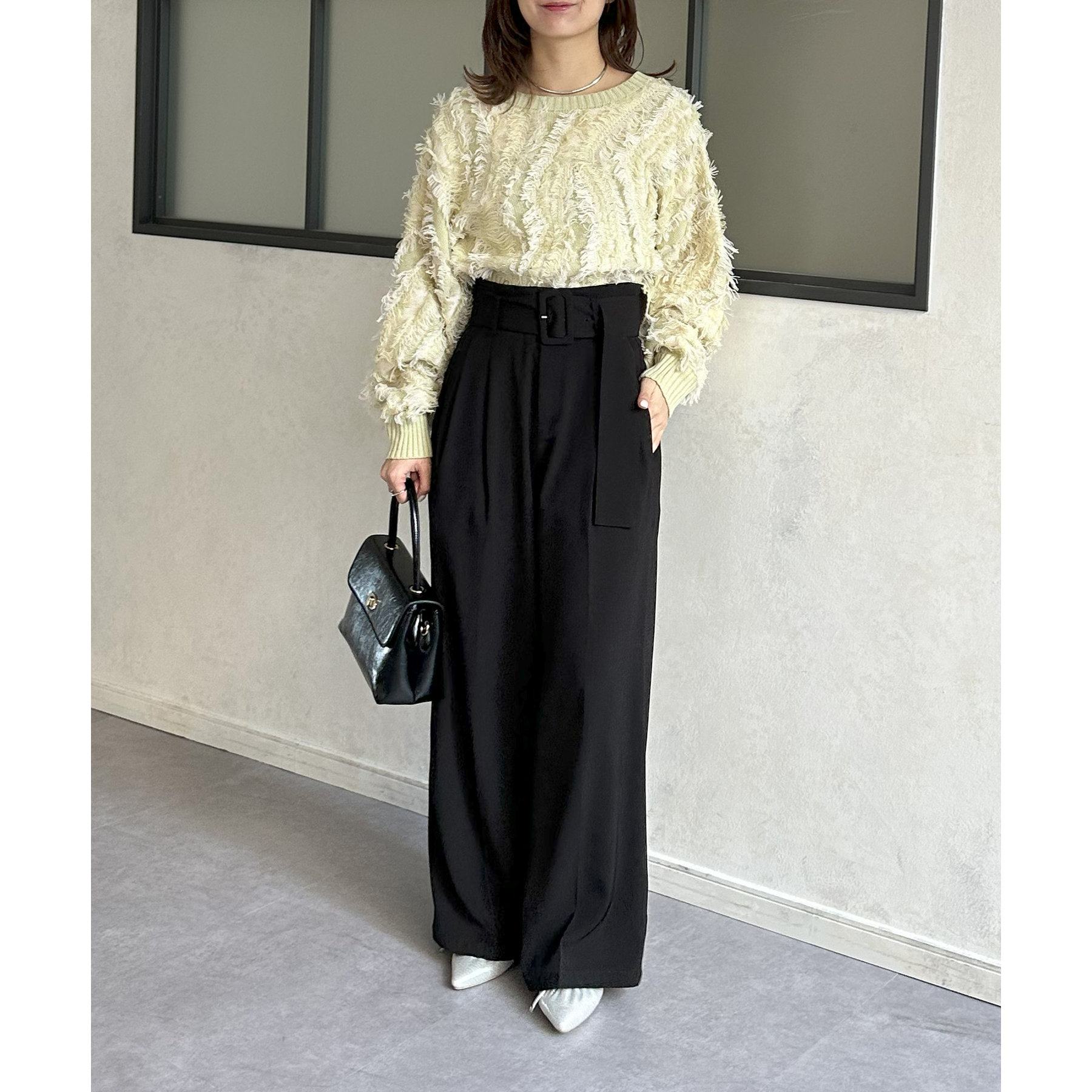 全骨格細見え】ベルト付きハイウエストタックパンツ | ファッション