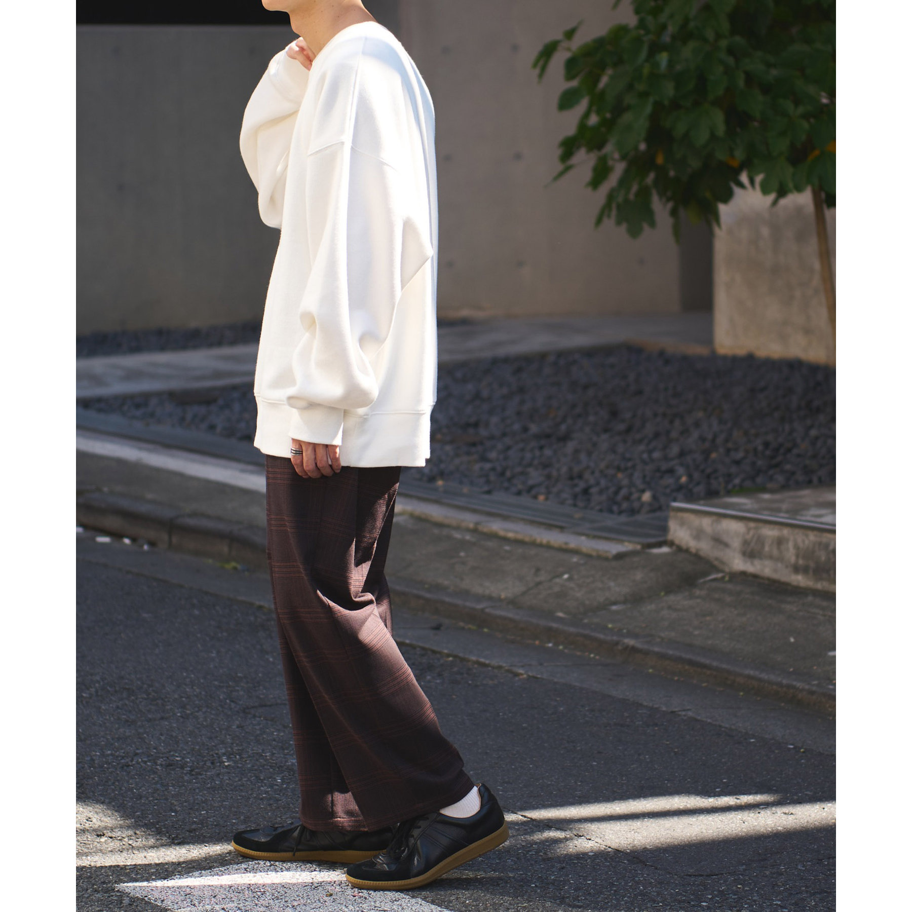 WEB限定】クッキーアンドドーナッツグラフィックスウェット