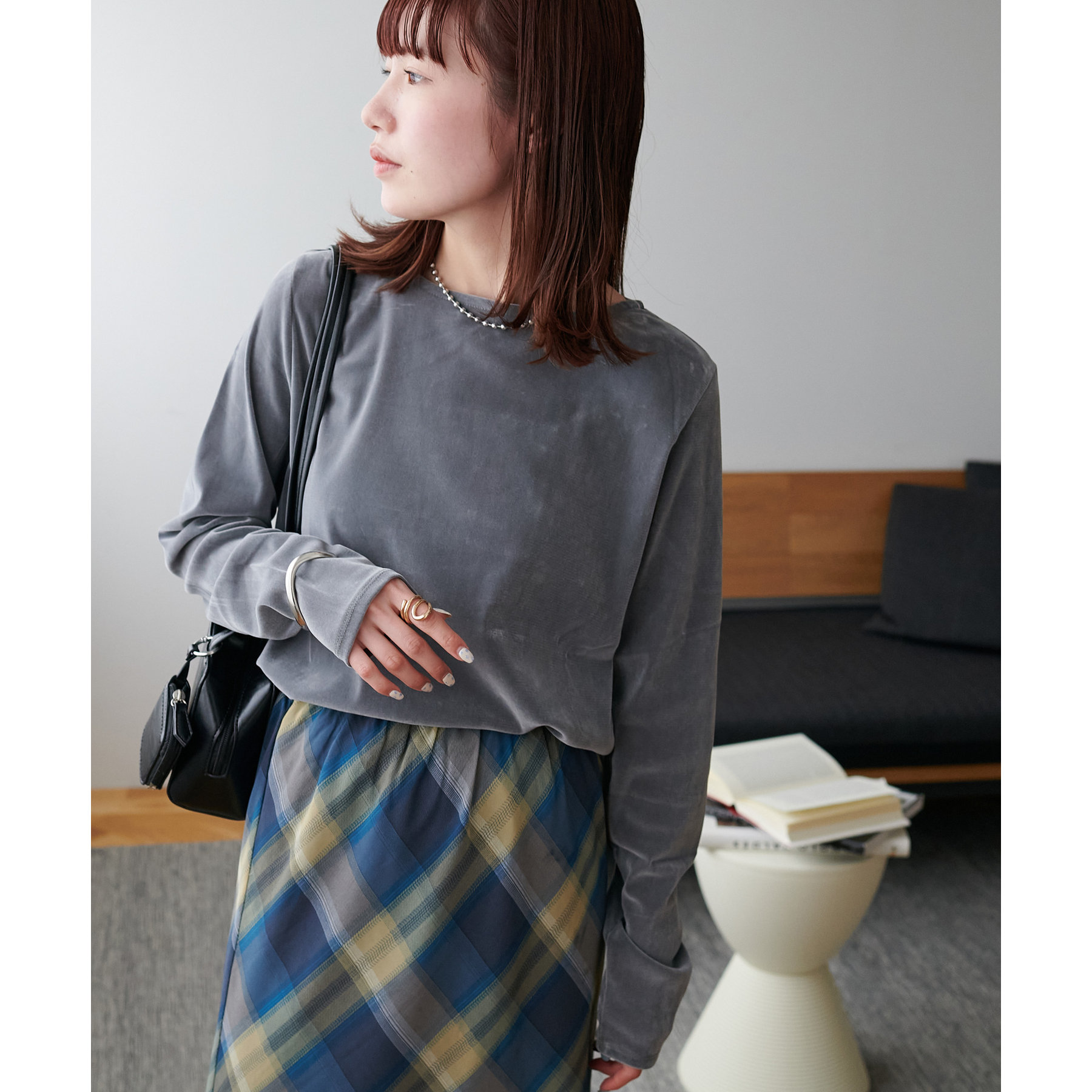 リピーター続出!】フロッキーメッシュロングスリーブ《WEB限定カラー