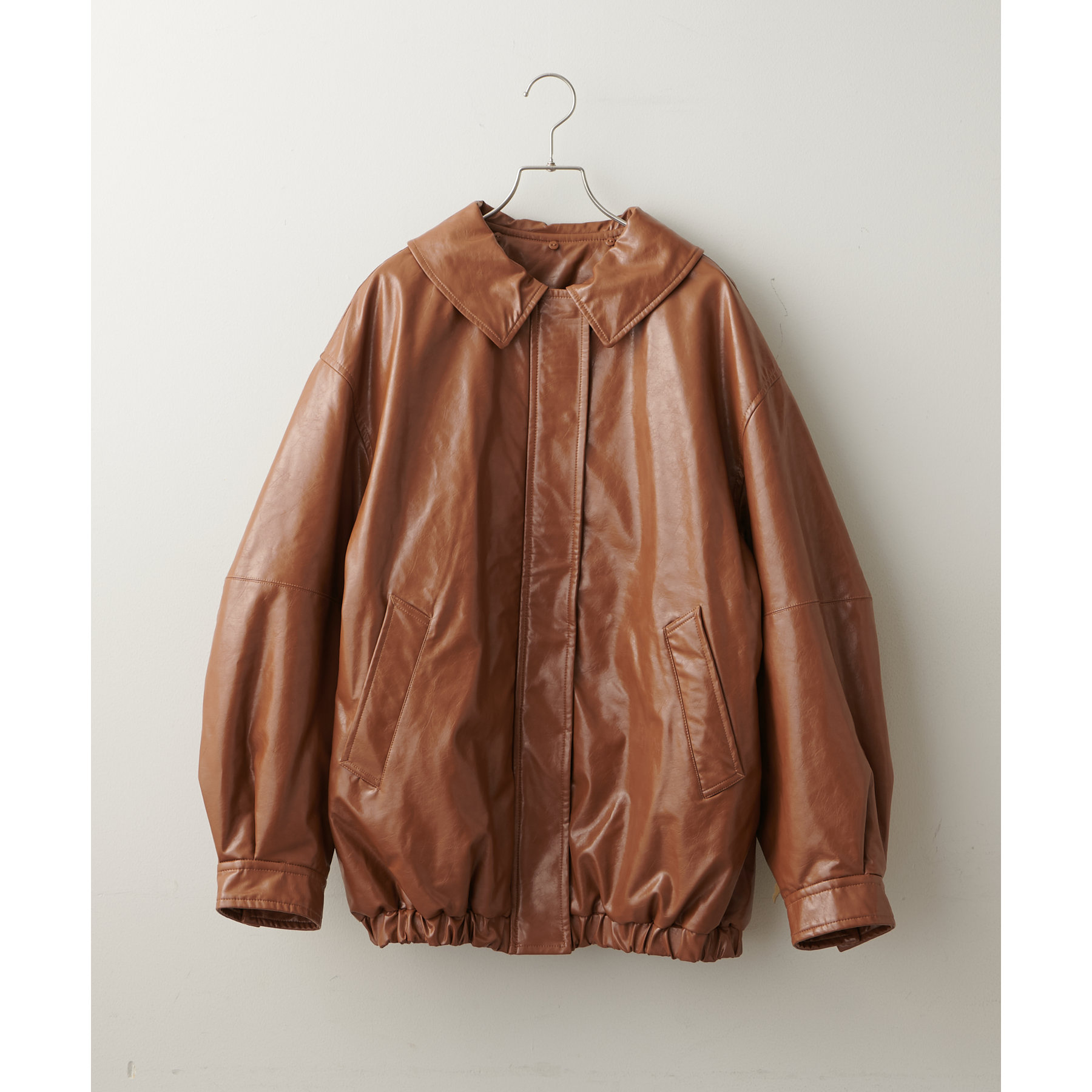 ガラスレザーボア衿ブルゾン | ファッション通販サイト NUGU