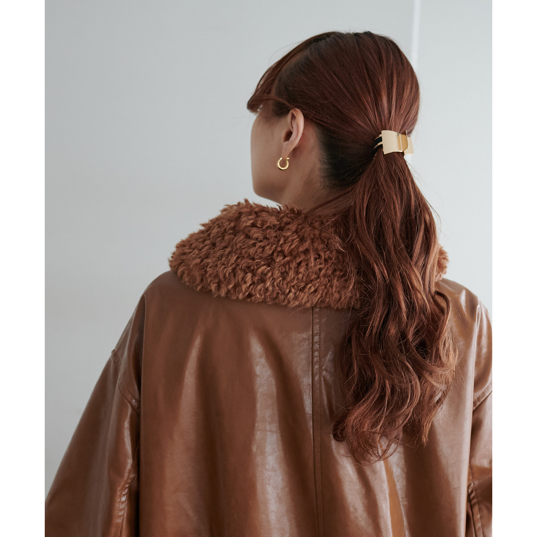 ガラスレザーボア衿ブルゾン | ファッション通販サイト NUGU