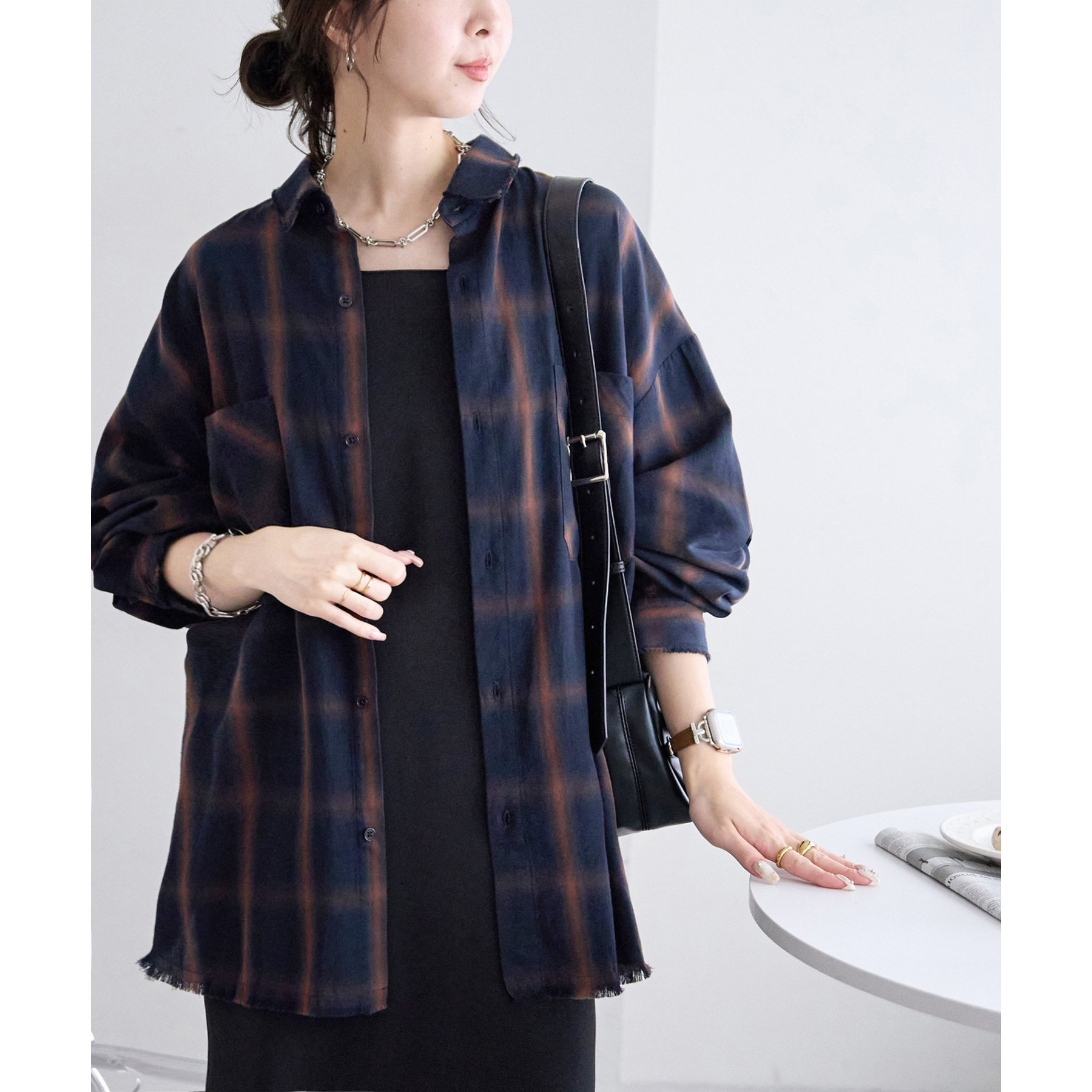 WEB限定/ユニセックス】オンブレチェックオーバーシャツ