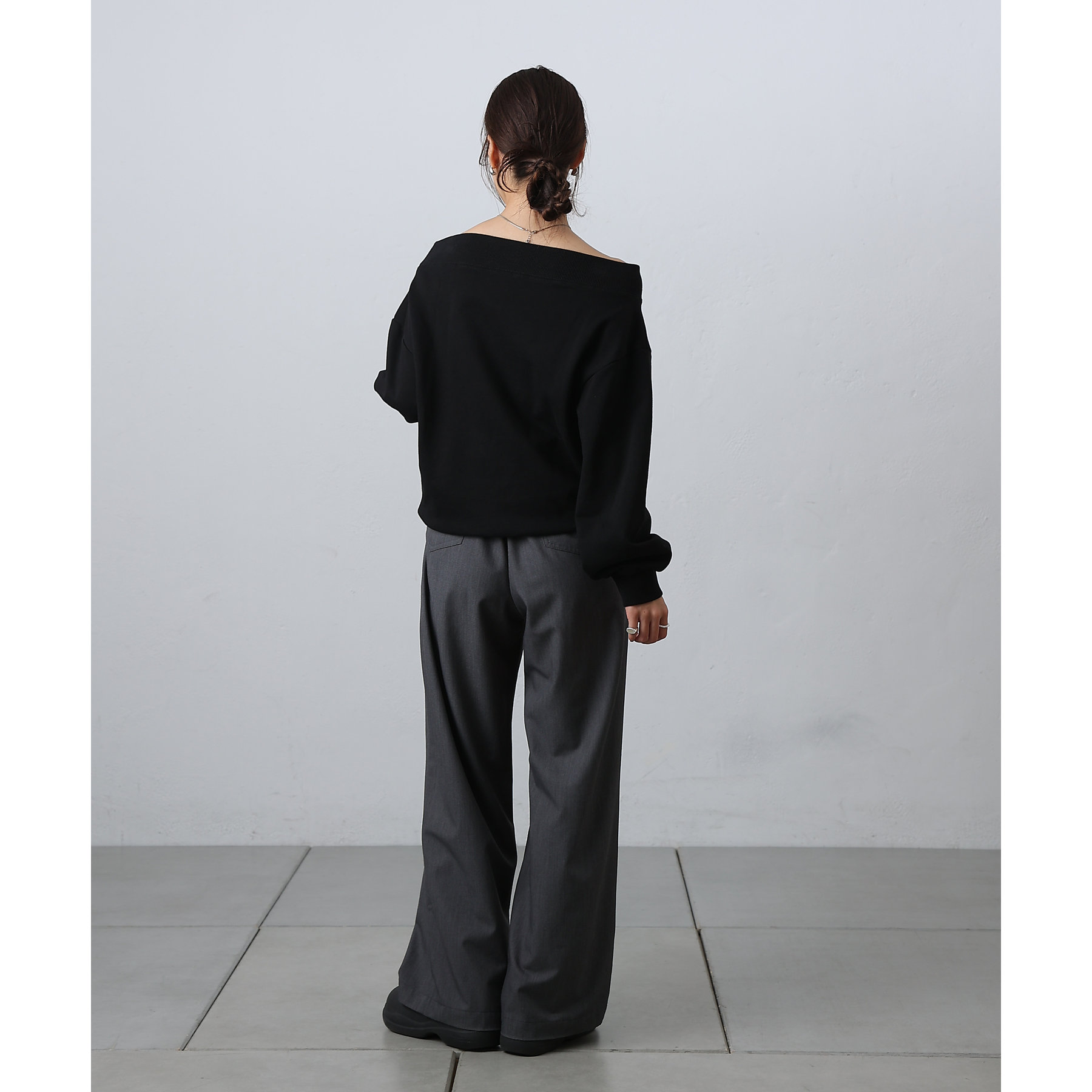 ぷるそ 着用動画あり】オフショルスウェット | ファッション通販サイト NUGU