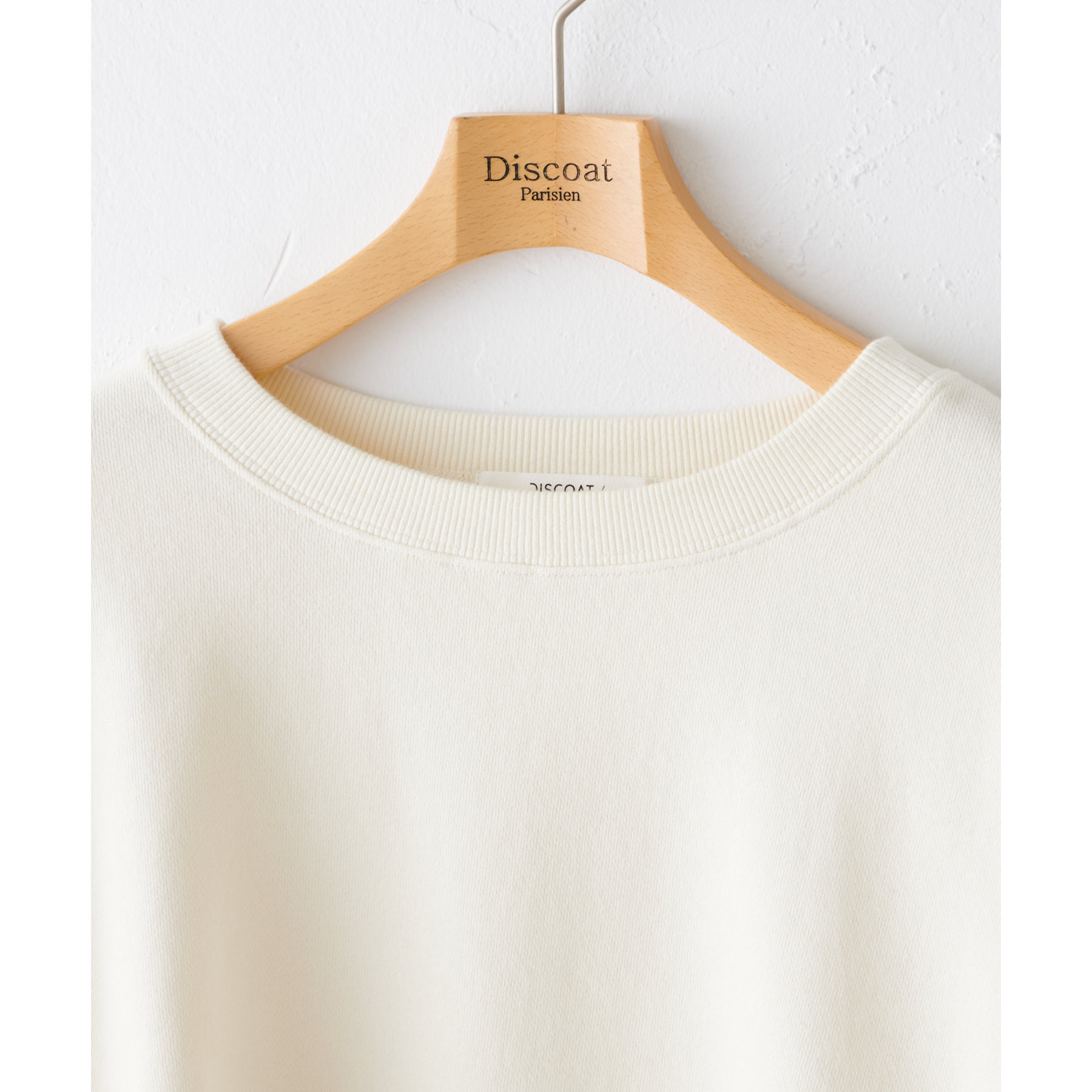 WEB限定】ショート丈カラースウェット | ファッション通販サイト NUGU