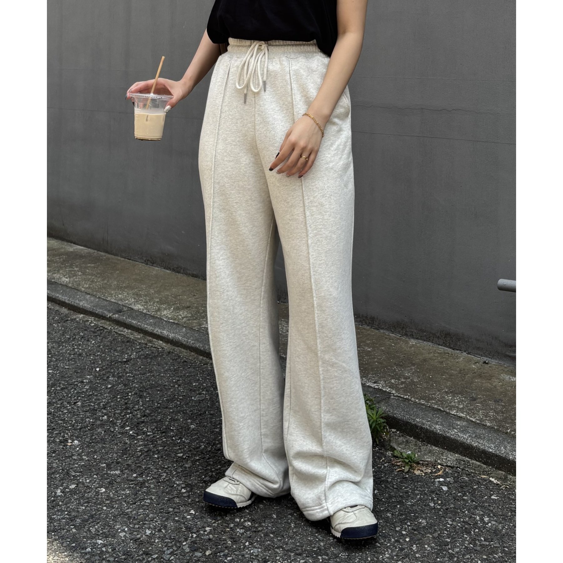 ブラウン スウェットパンツ ドローストリング付き ドローストリング スウェットパンツ | EYARN