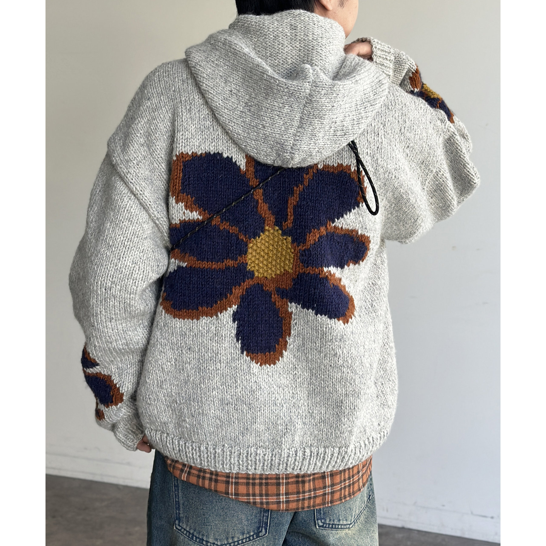 ハンドメイド　ニットパーカー 楽天市場】ぽわん「 手元透かし ニット 」 フード ニットパーカー