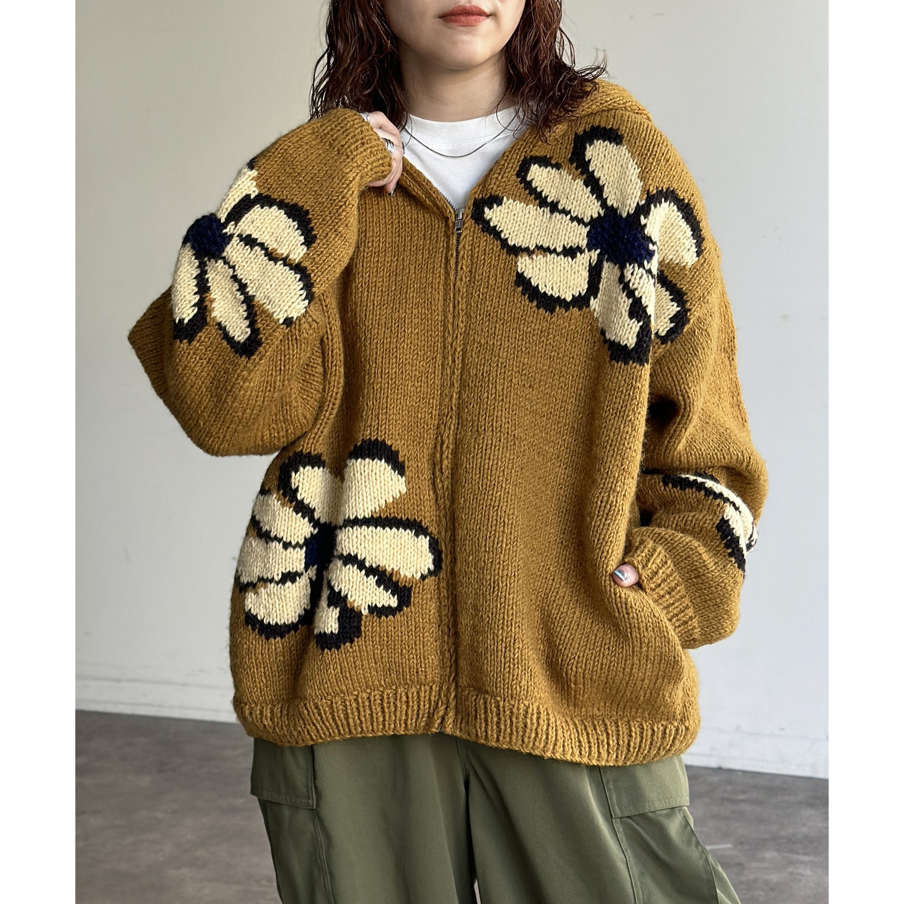 ハンドメイド　ニットパーカー アラン編みニットパーカー