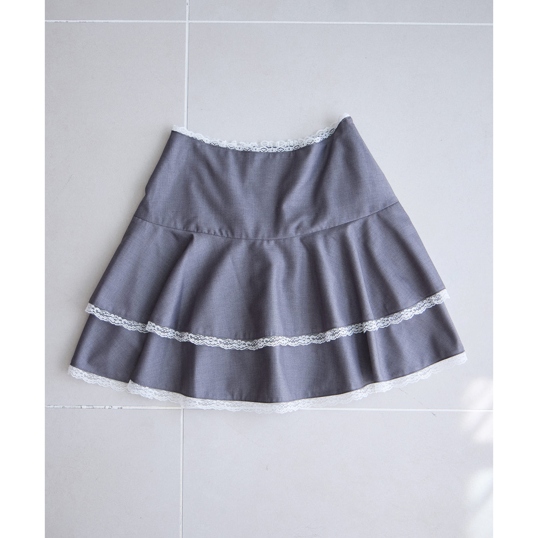 裾レースティアードミニスカート | ファッション通販サイト NUGU