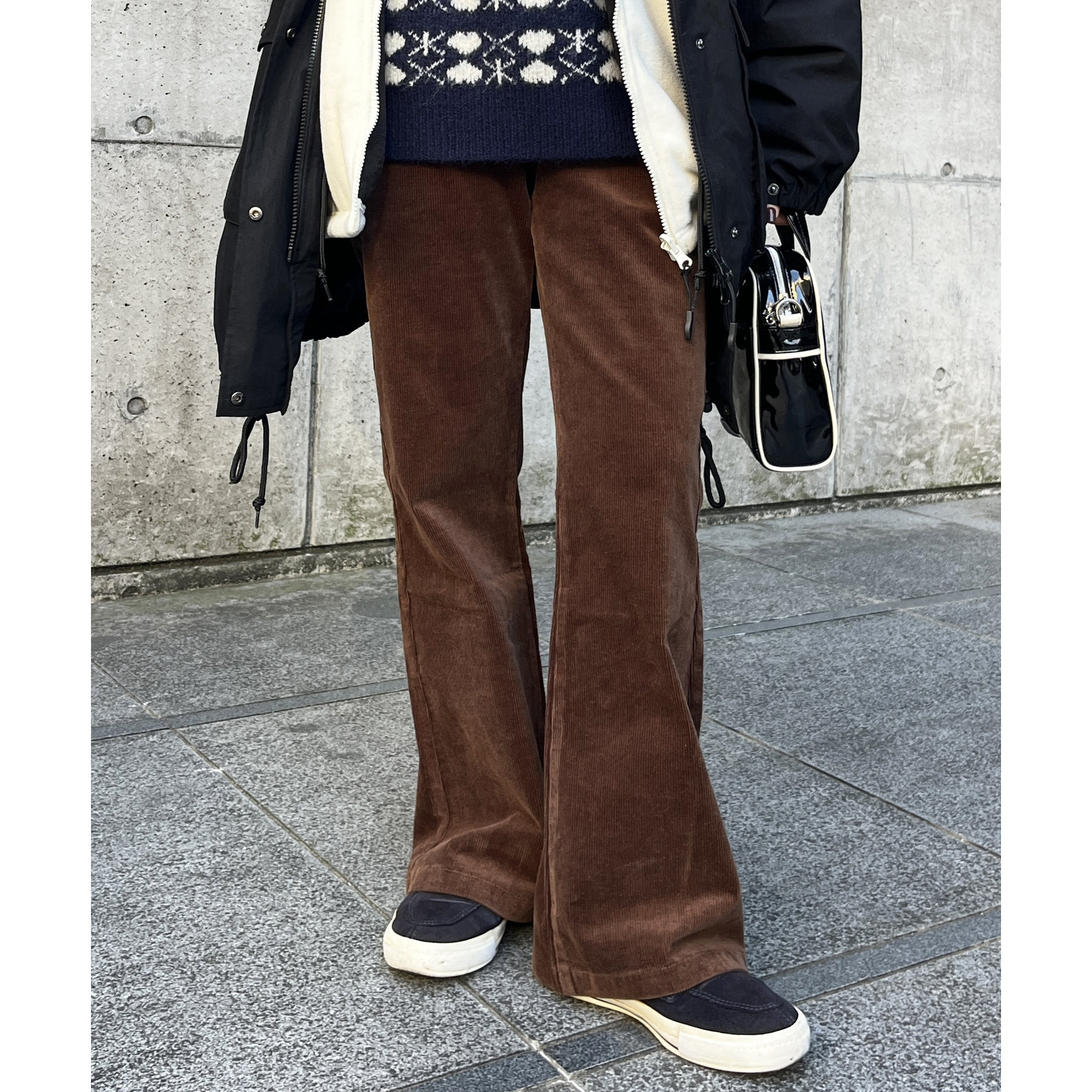 ストレッチコーデュロイフレアパンツ | ファッション通販サイト NUGU