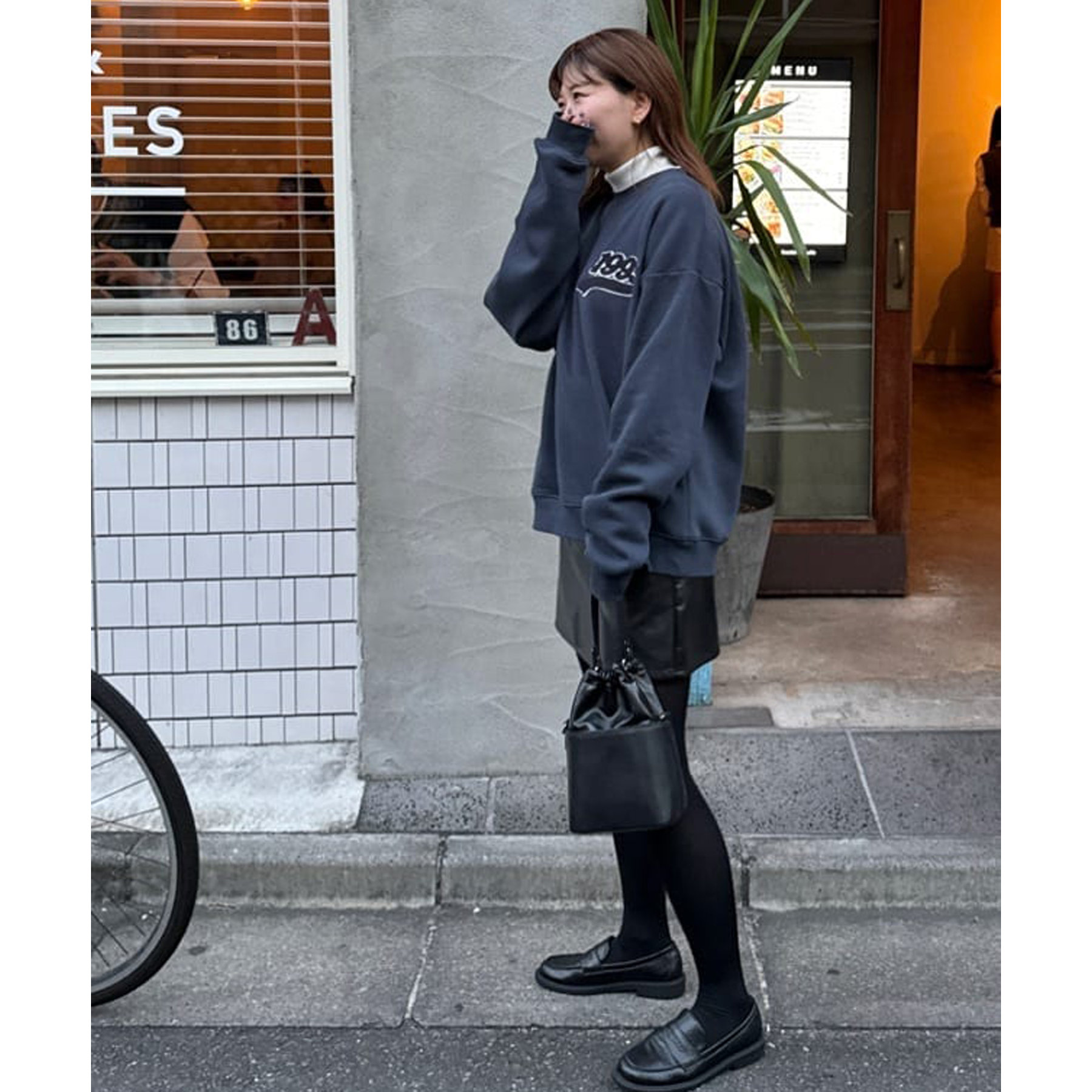 新品タグ付き! PATOU ロゴ スウェット 正規品 ブラック 入手困難 希少 ロゴ刺繍スウェットパーカー｜BLACK – Get Football