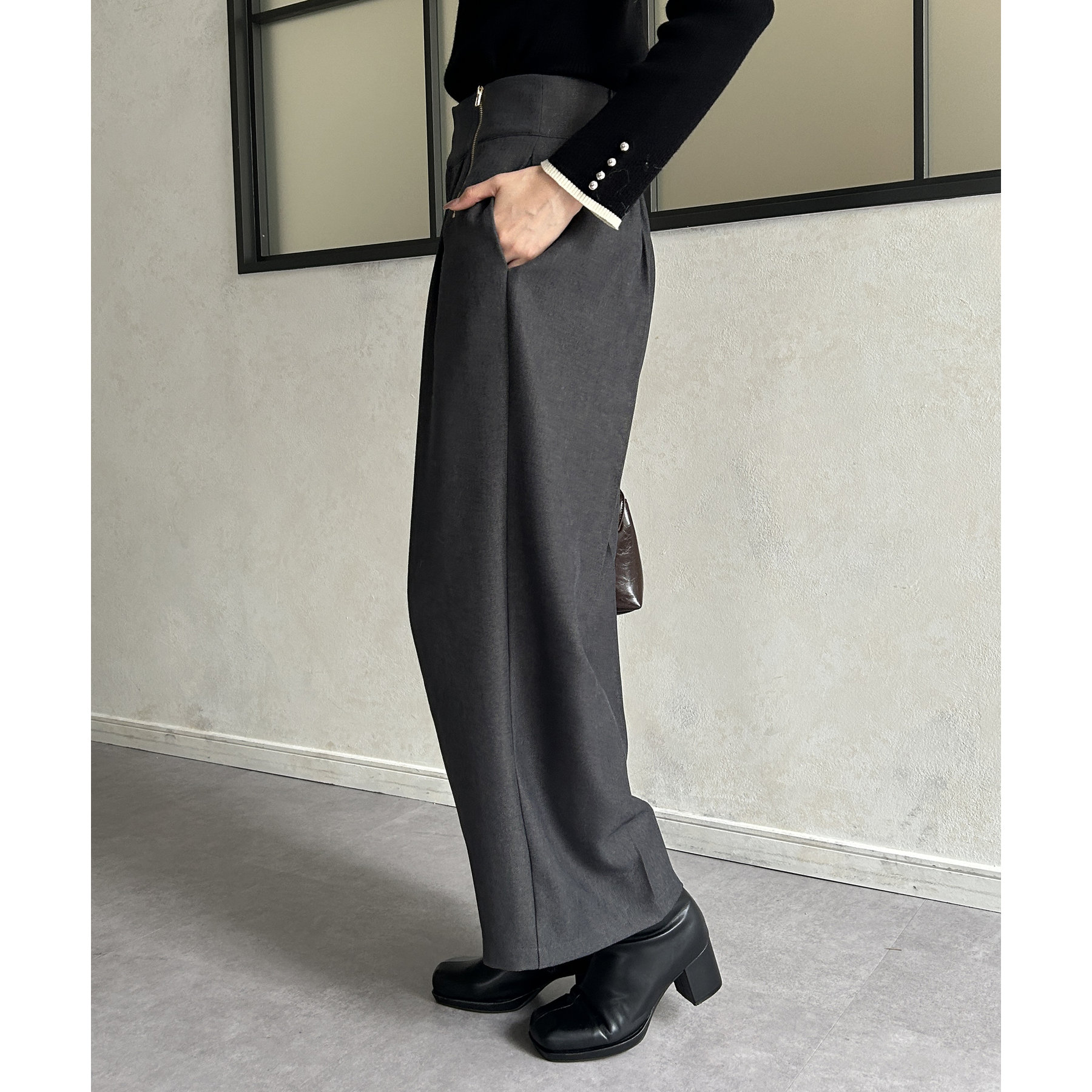 GOLDジップタックパンツ | ファッション通販サイト NUGU