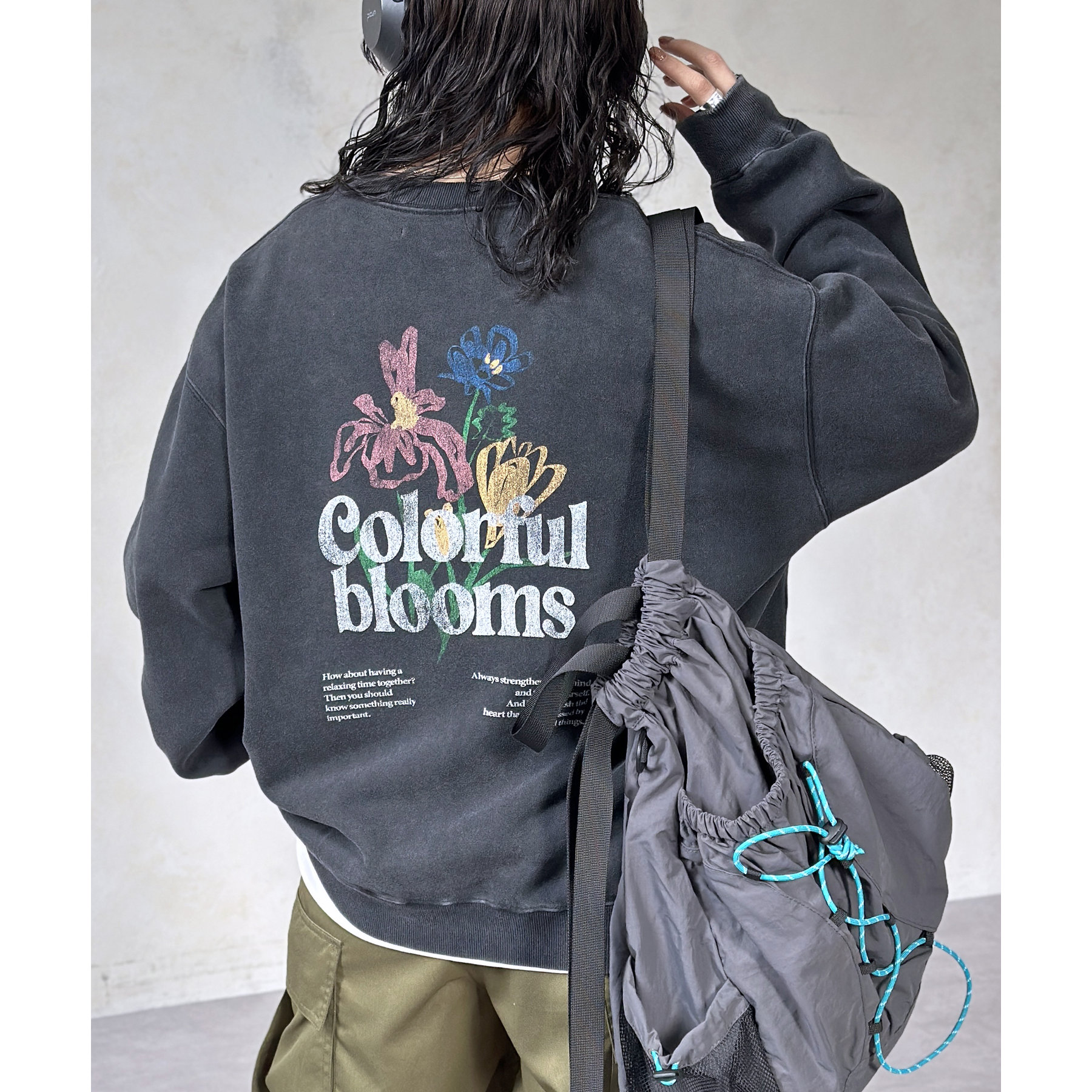 【devadurga】裏起毛　スウェット【美品】 GeeRA トレーナー スウェット 「新色追加」秋にぴったり。ロゴ