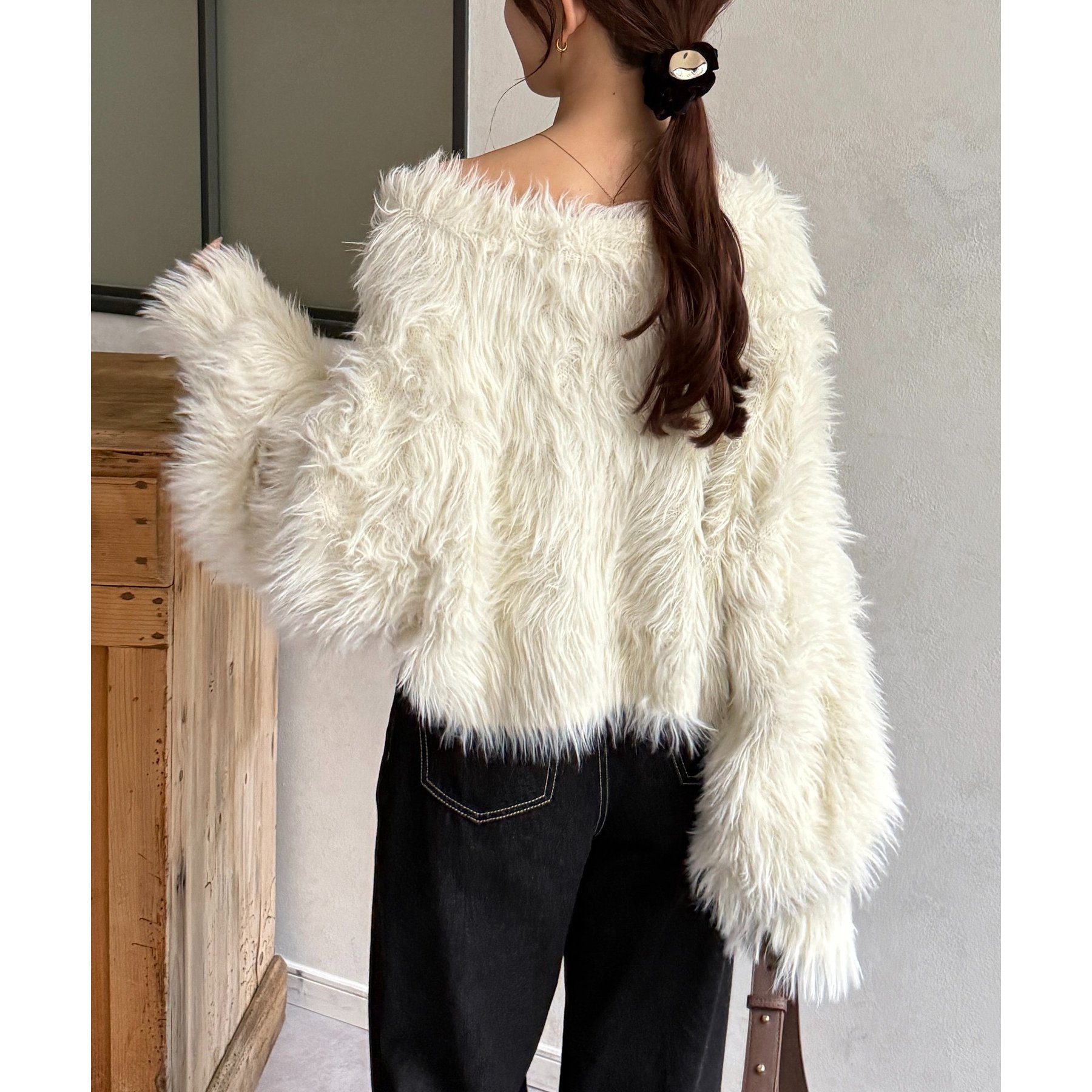 ショート丈ボリュームシャギーニット | ファッション通販サイト NUGU