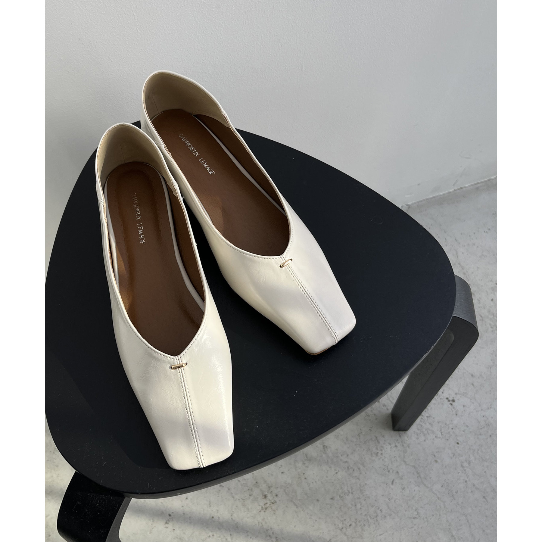 スクエアステッチフラットシューズ | ファッション通販サイト NUGU