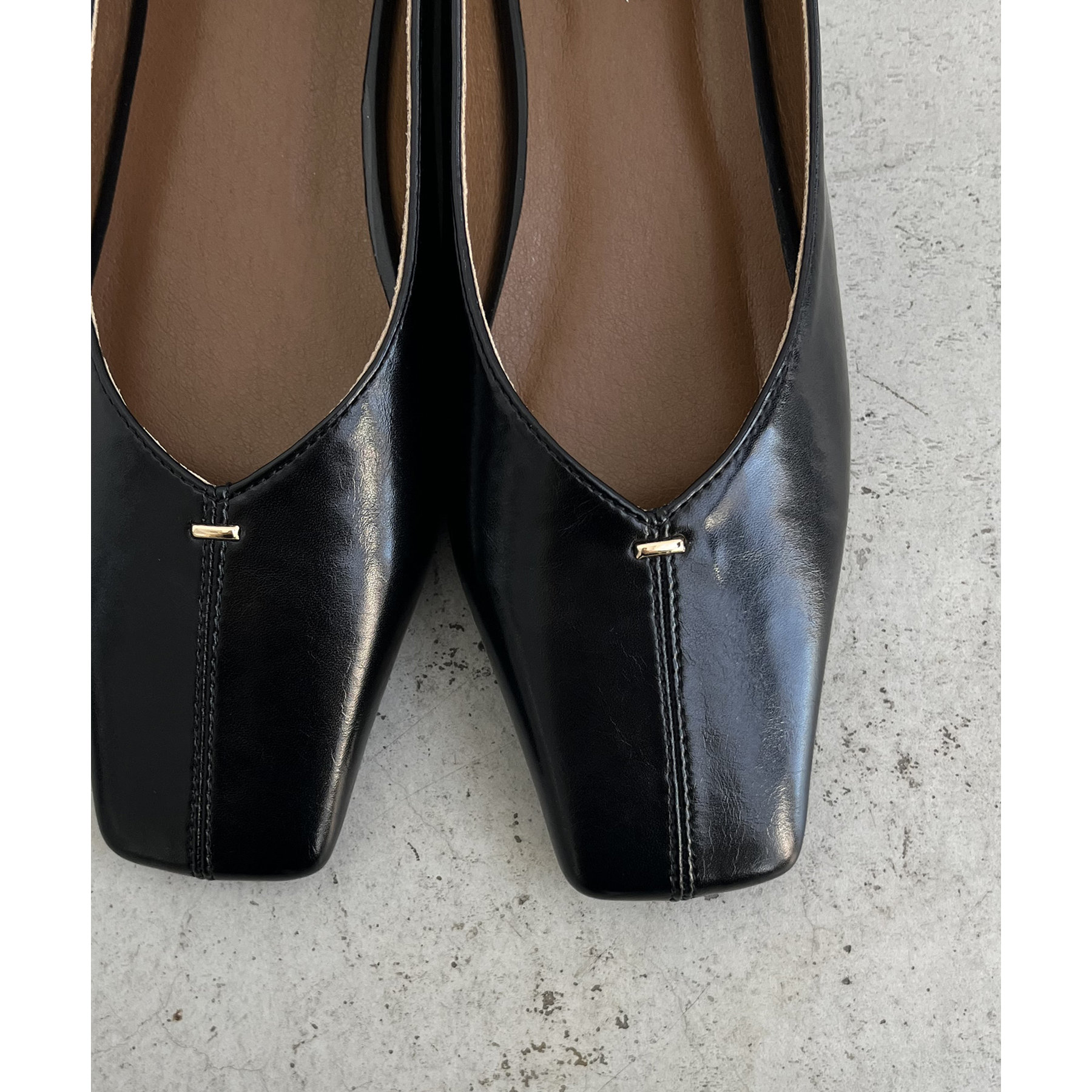 スクエアステッチフラットシューズ | ファッション通販サイト NUGU