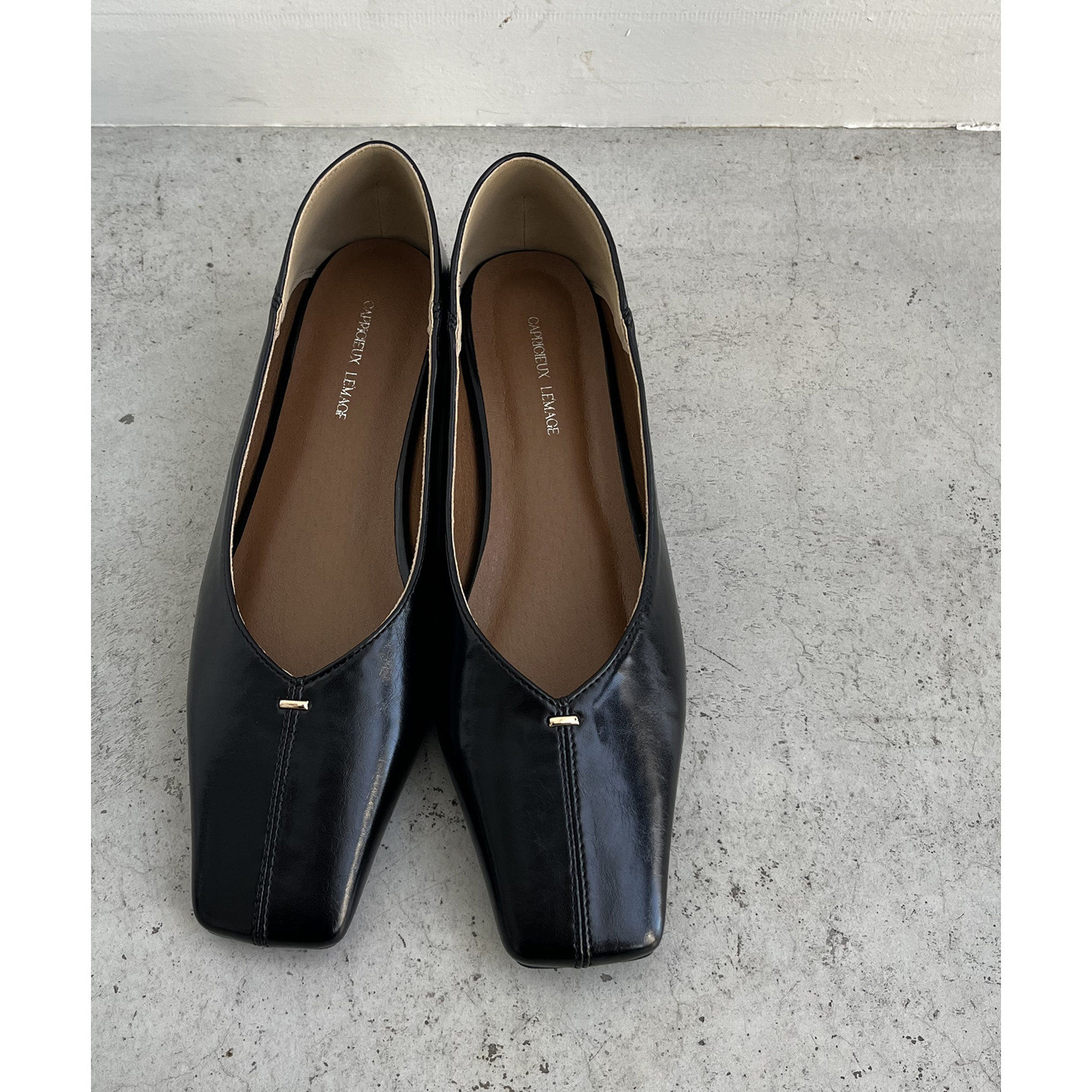 スクエアステッチフラットシューズ | ファッション通販サイト NUGU