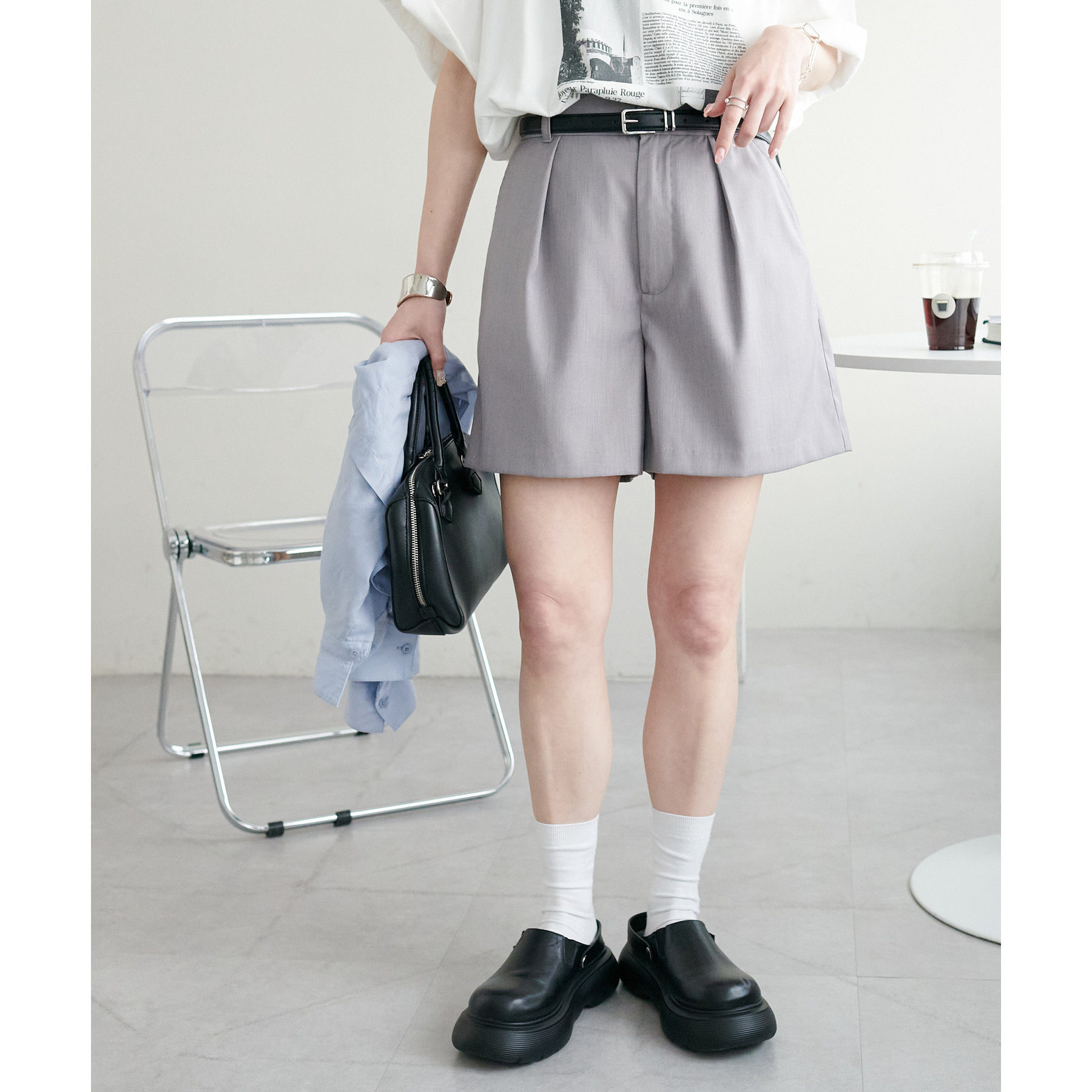 美品 beautiful people ワントーン タック ショート パンツ 1 美品 beautiful people ワントーン タック ショート パンツ 1
