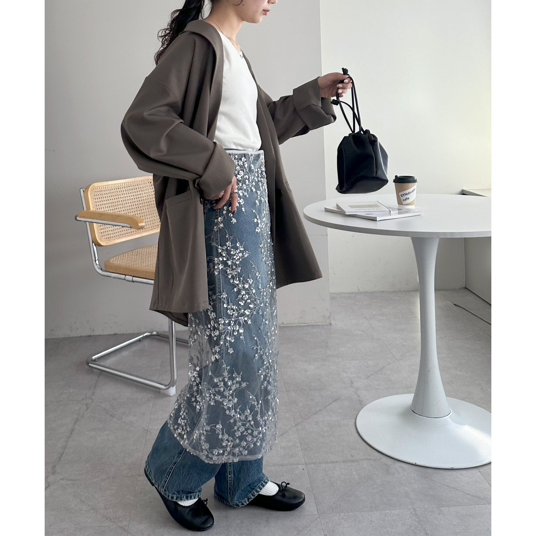 LOUNGEDRESS スパンコールスリットスカート シルバー スパンコール スカート ミドル丈 スリット (スカート