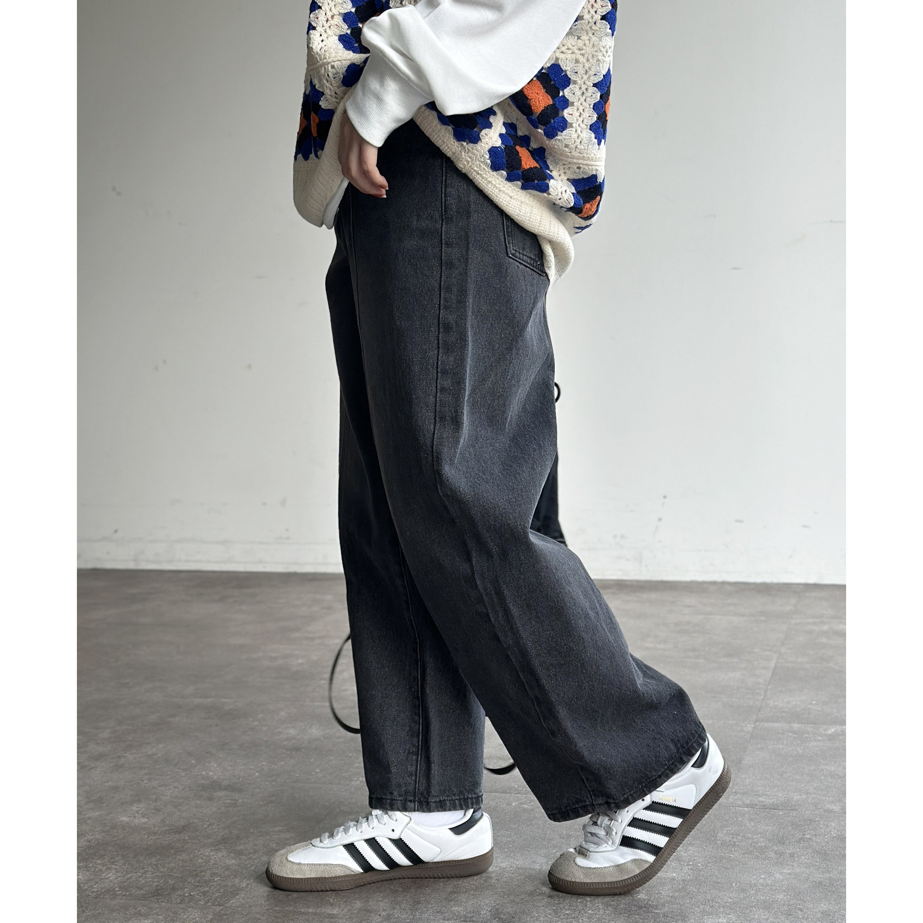 センターシームカーブデニムパンツ | ファッション通販サイト NUGU