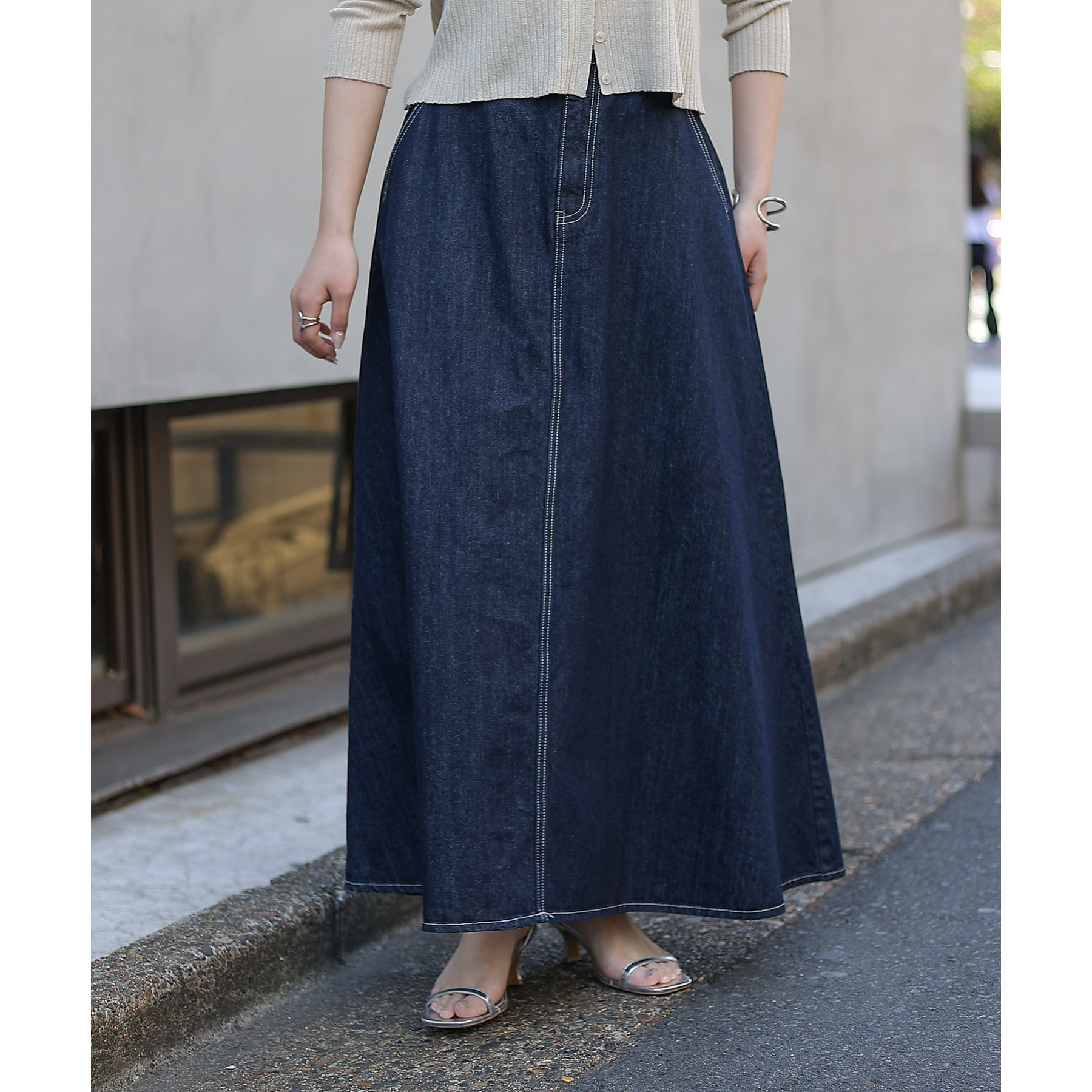 45rpm デニムフレアースカート(ミディ丈) フォーティーファイブアール 販売 45R 綿麻小麦デニムのフレアスカート