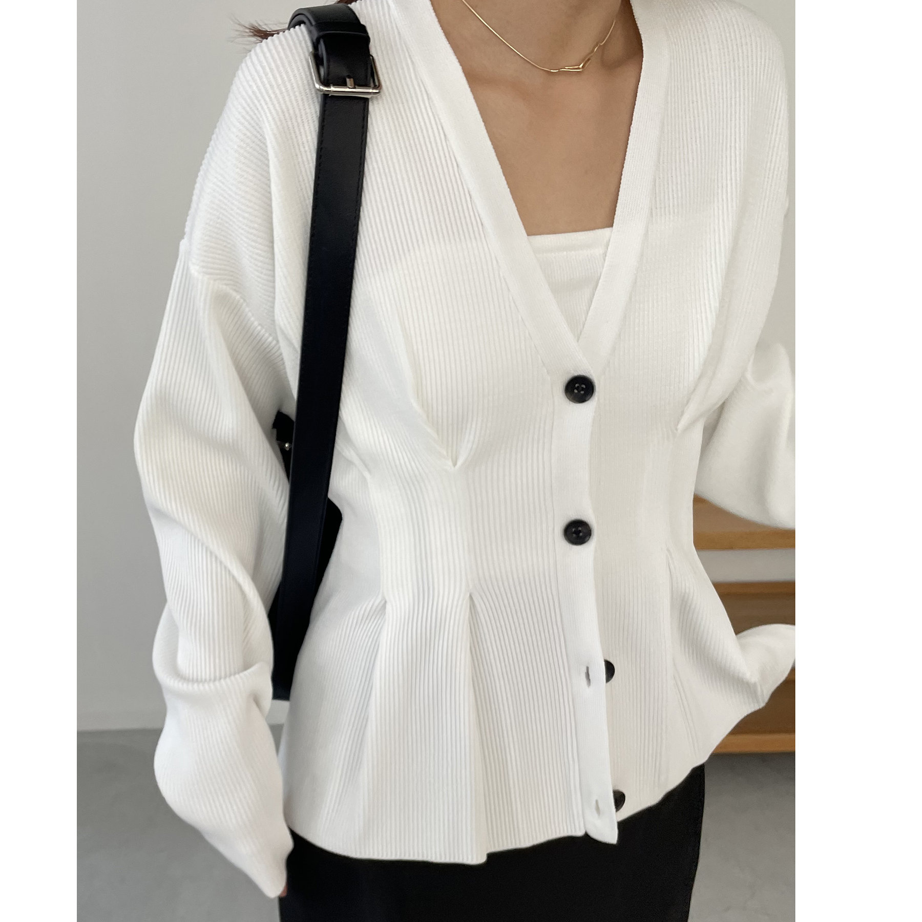 追加販売決定】カーディガン風バイカラーレイヤードプルオーバー