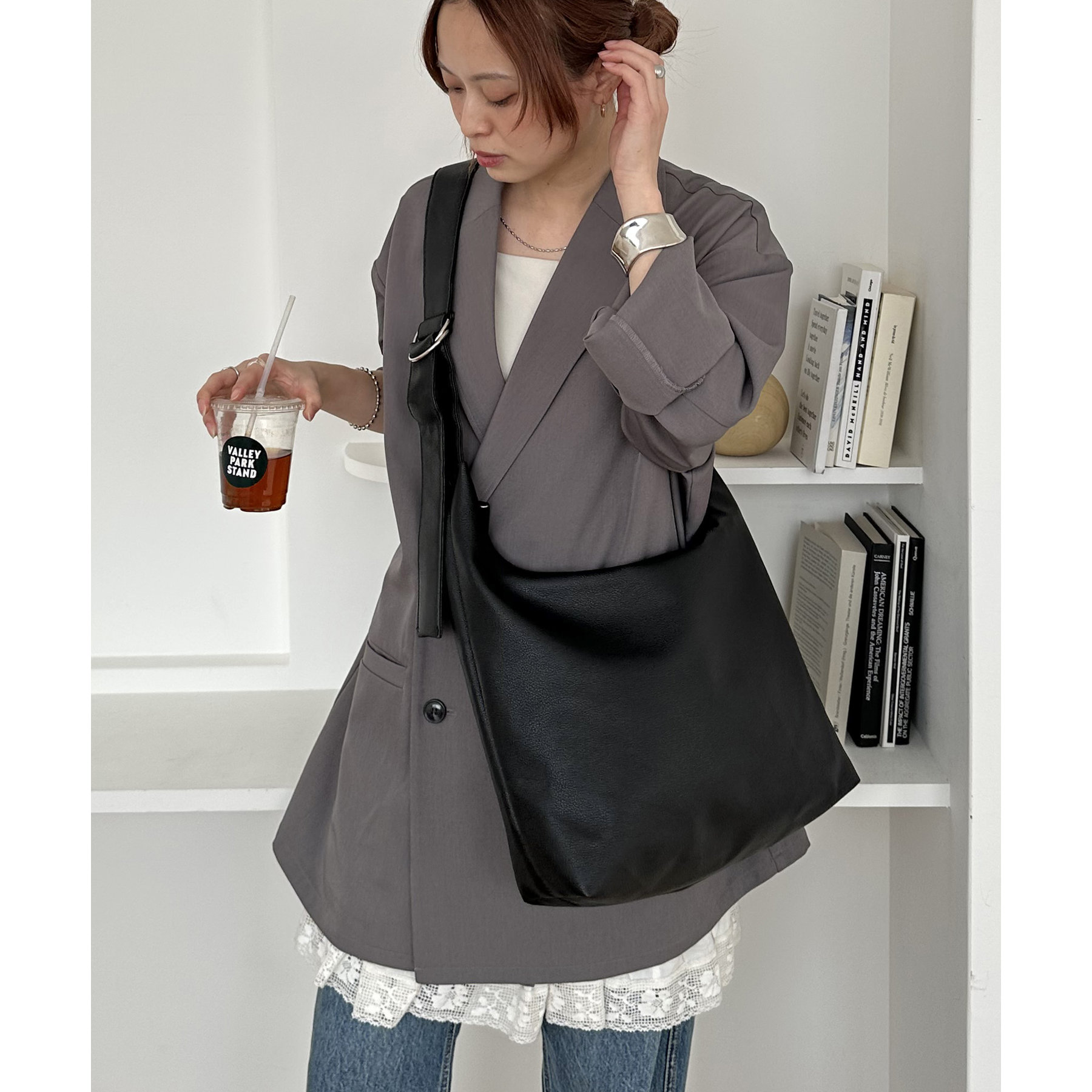 A4サイズ収納可◎】ソフトラウンドワンショルダーバッグ