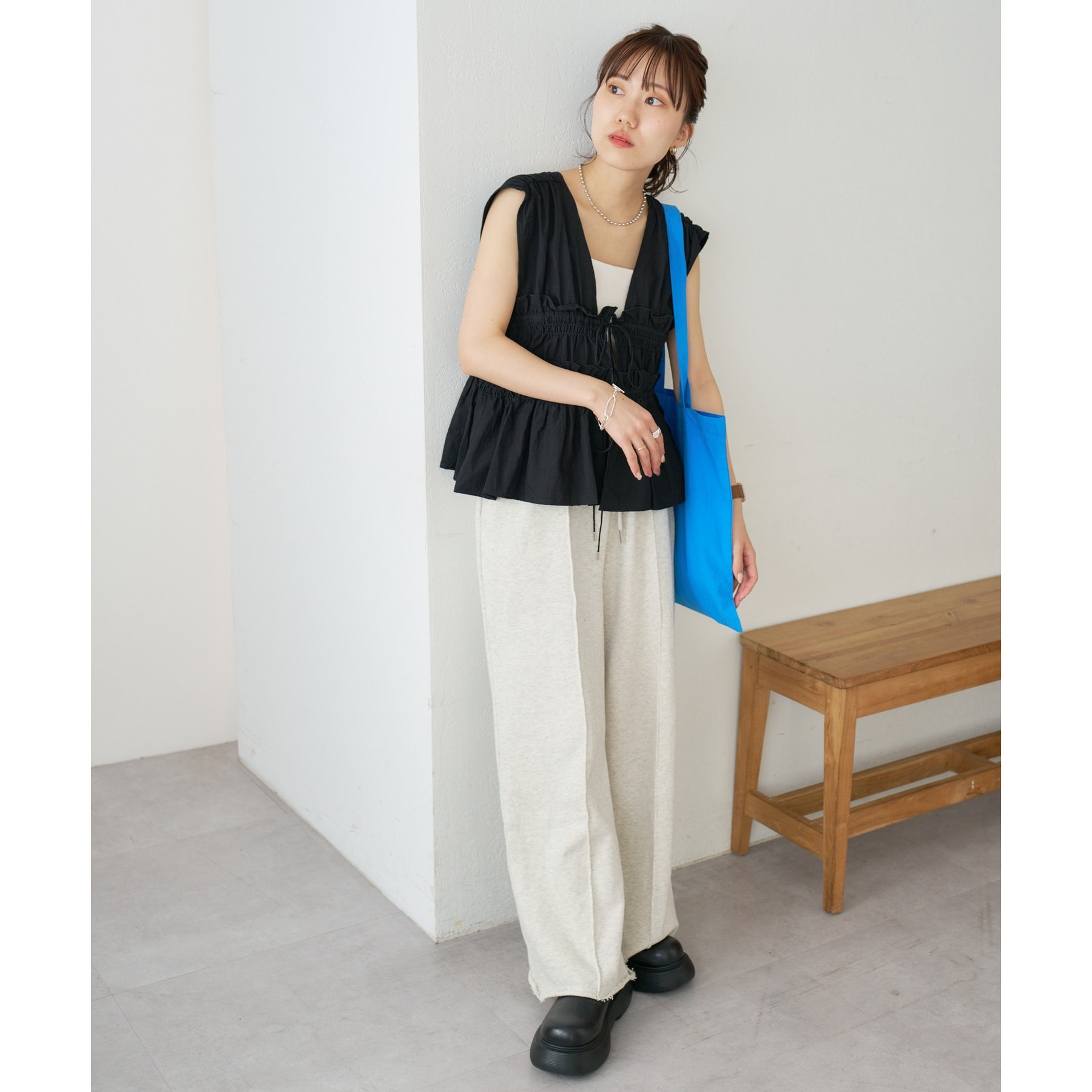 umm.】ギャザーリボン使いノースリ | ファッション通販サイト NUGU