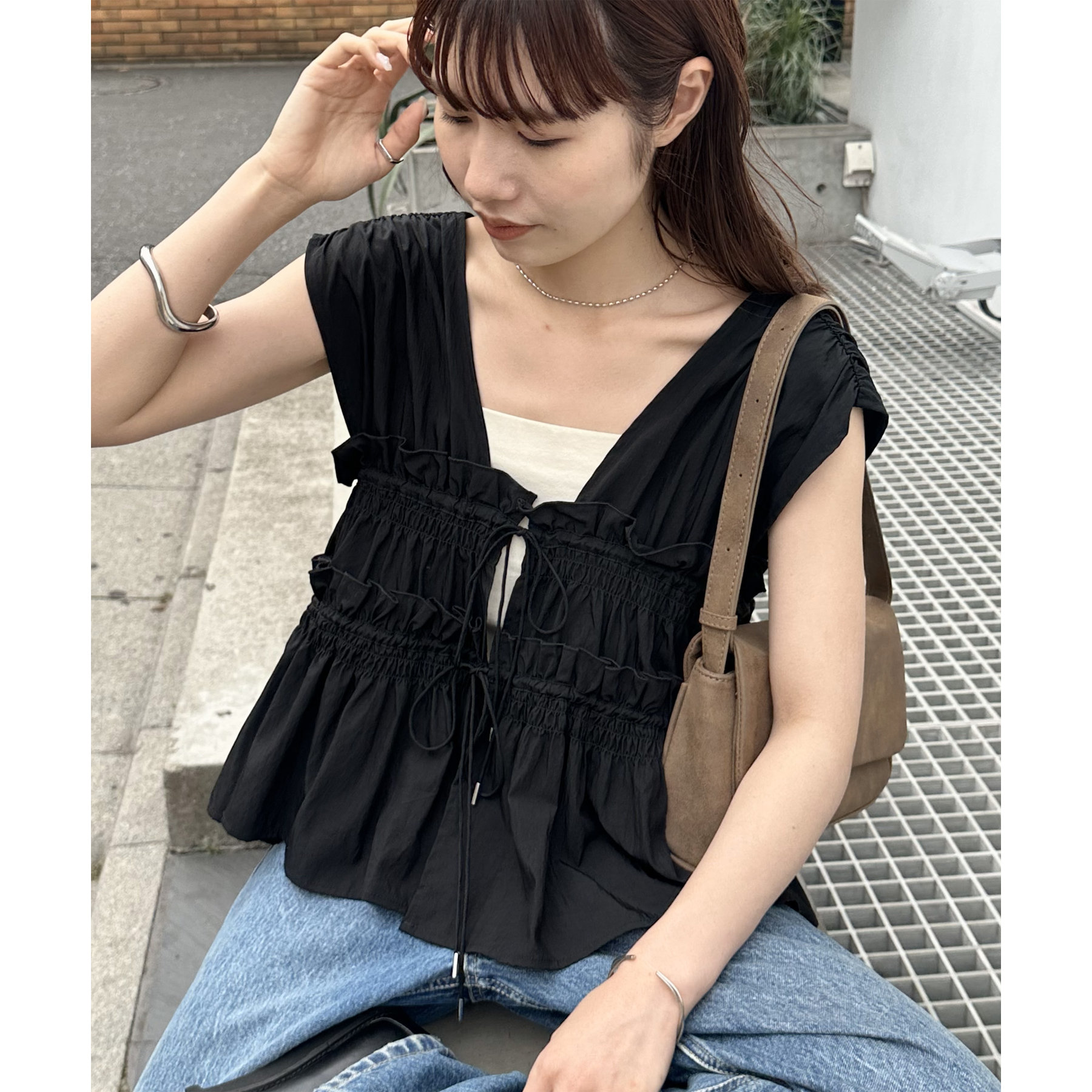 umm.】ギャザーリボン使いノースリ | ファッション通販サイト NUGU