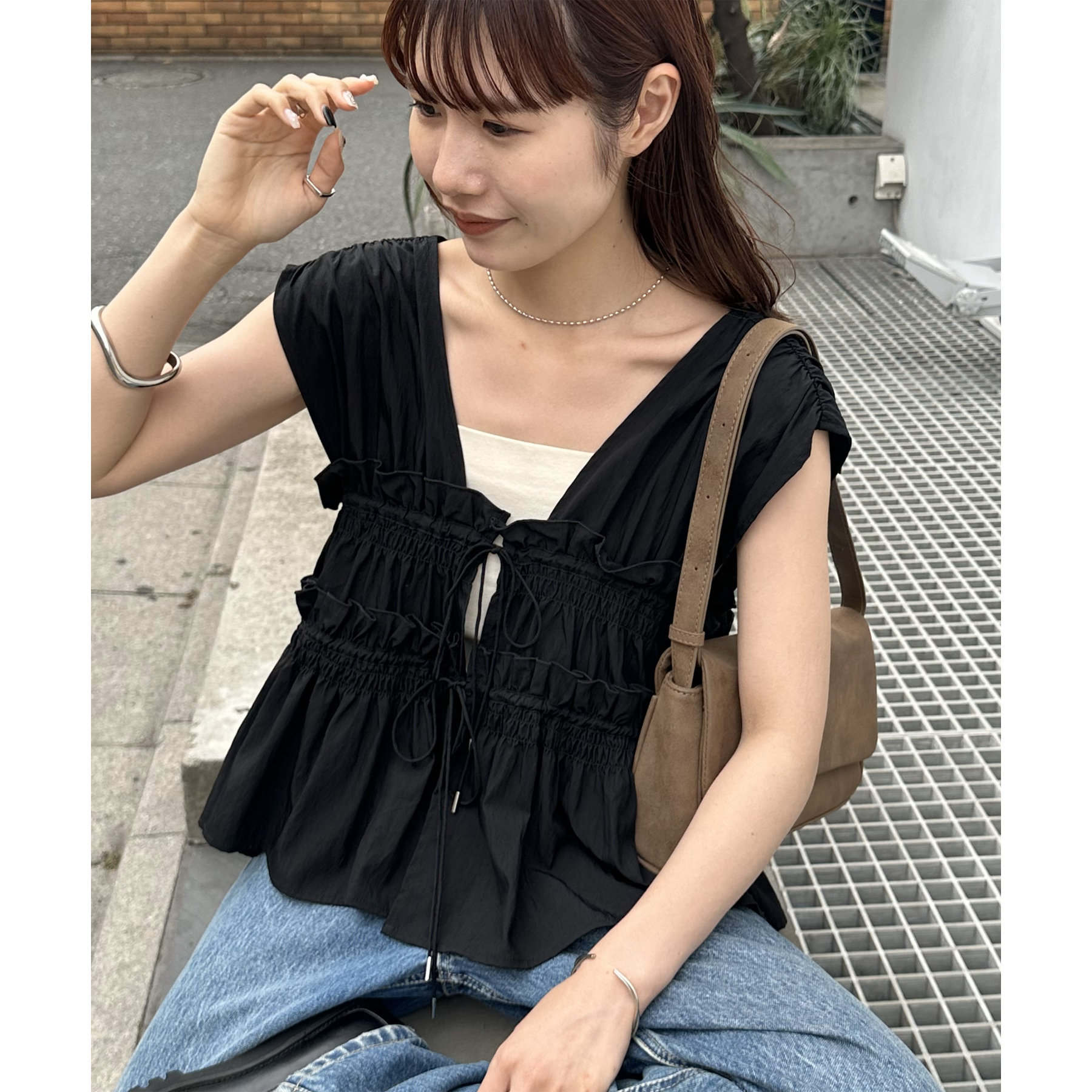 umm.】ギャザーリボン使いノースリ | ファッション通販サイト NUGU