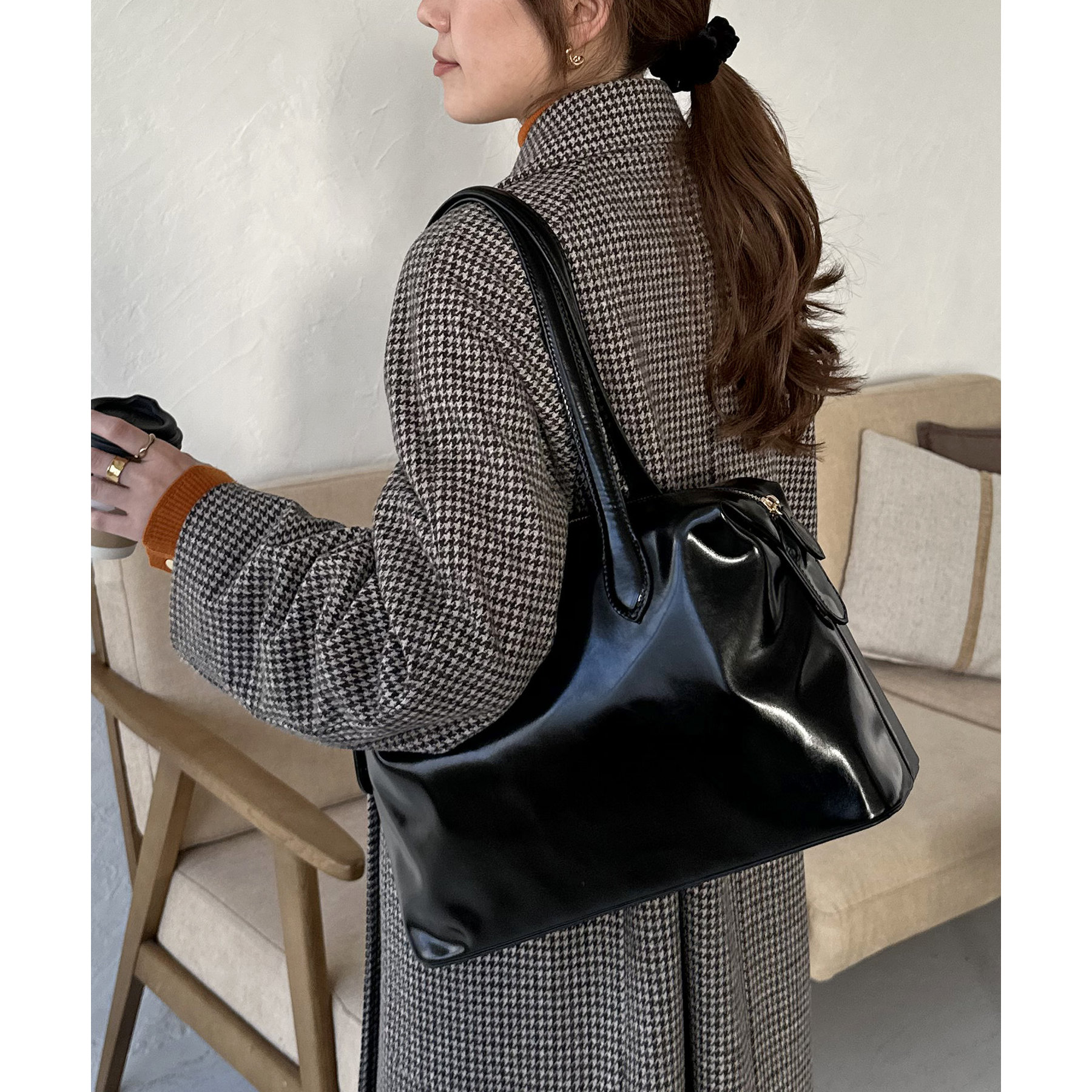 MULBERRY ブラック ヘビーグレイン シティ ボストンバッグ Mulberry | アレクサ | ブラック ヘビー グレイン レザー