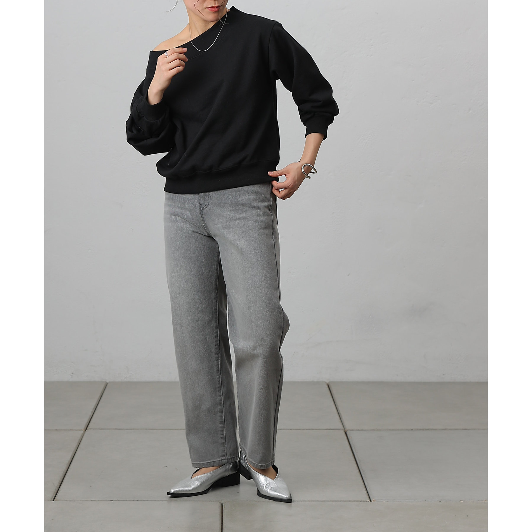 オフショルスウェットプルオーバー | ファッション通販サイト NUGU