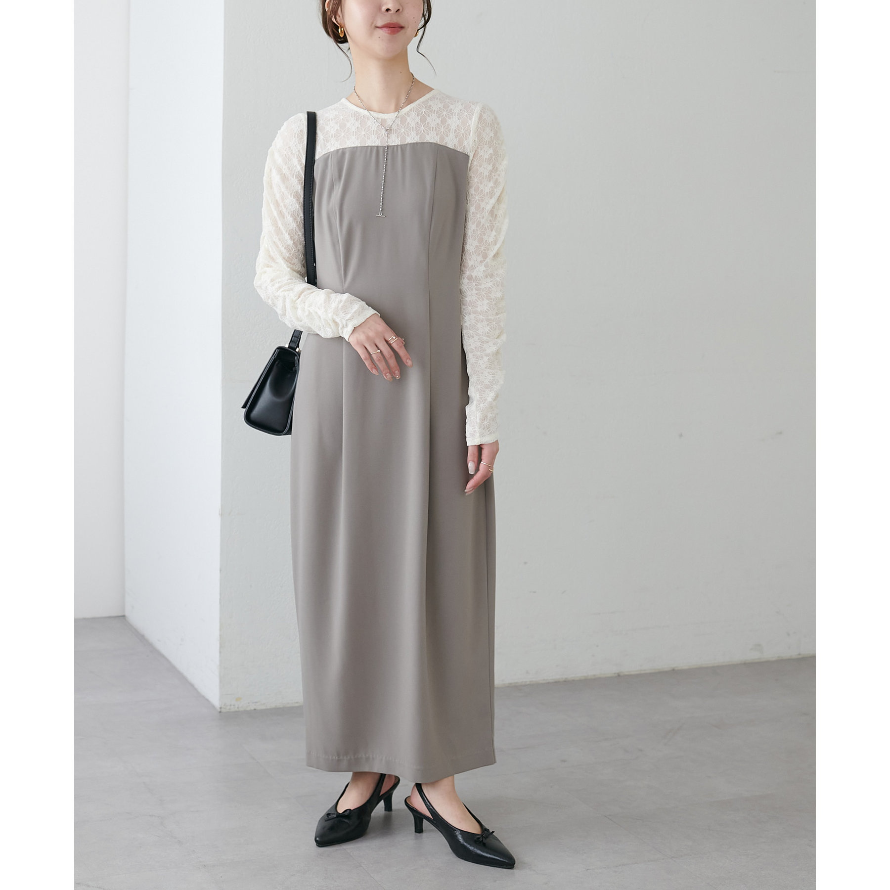 【新品未使用】room306 コクーンワンピース オケージョン】レース切替コクーンワンピース | ファッション
