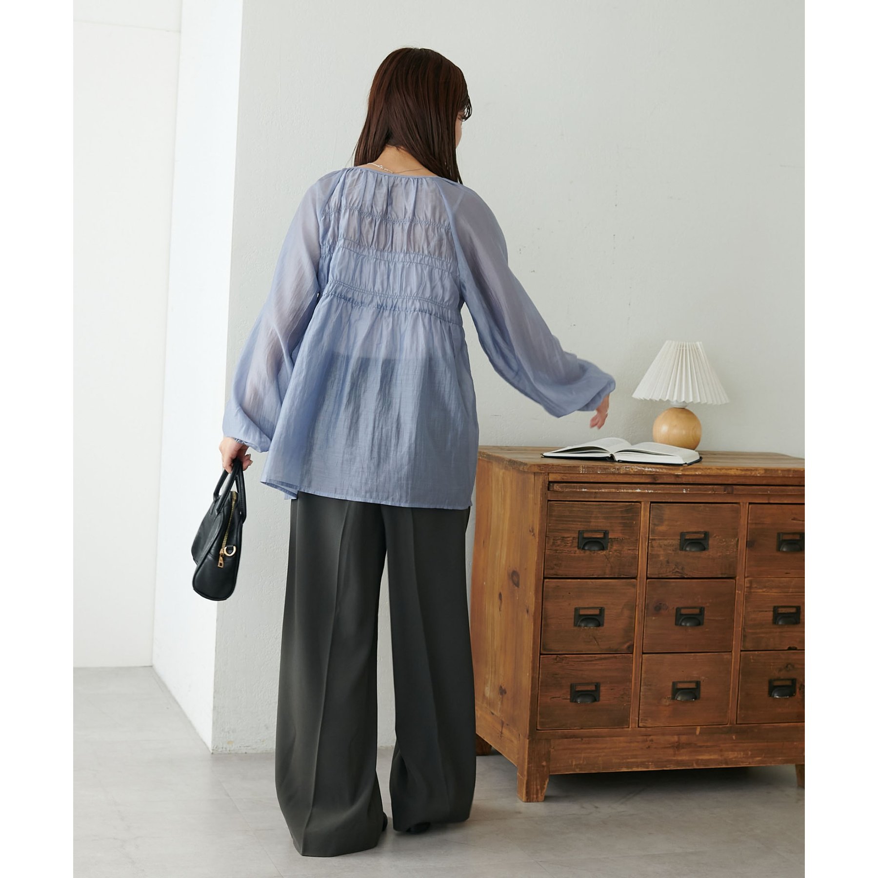 チャンマー　ふんわりブラウス 新色追加!/WEB限定】シャーリング使いシアーブラウス