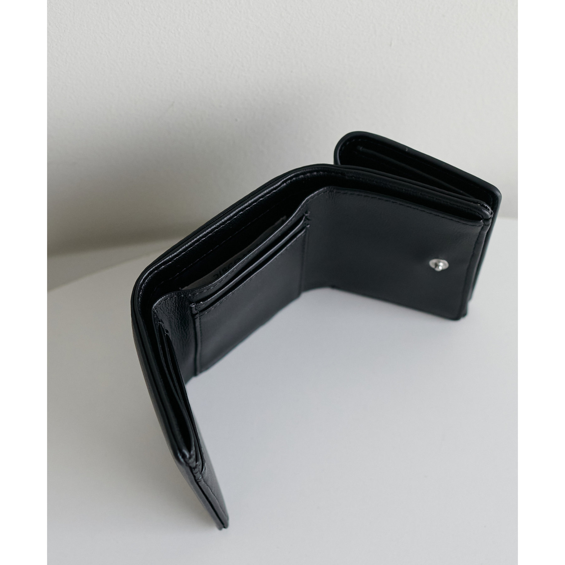 ハートスタッズミニウォレット | ファッション通販サイト NUGU